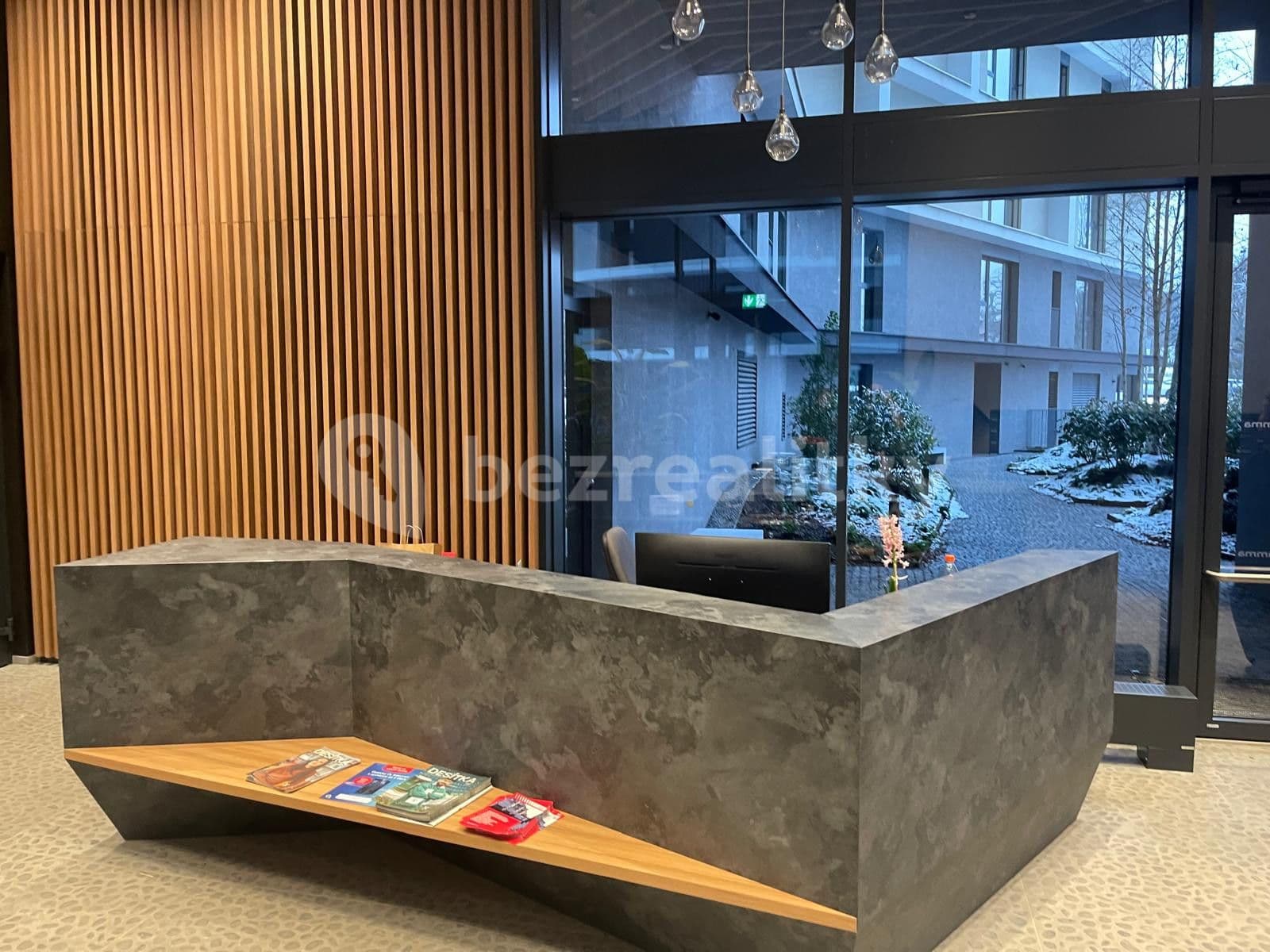 Prenájom bytu 2-izbový 66 m², Hagiborská, Praha, Praha Prenájom bytu 2-izbový 66 m², Hagiborská, Praha, Praha