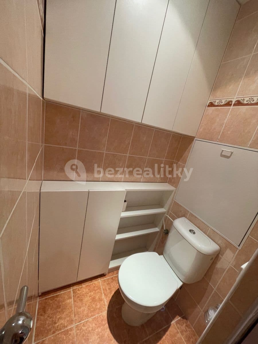 Prenájom bytu 1-izbový 34 m², Mařatkova, Praha, Praha Prenájom bytu 1-izbový 34 m², Mařatkova, Praha, Praha