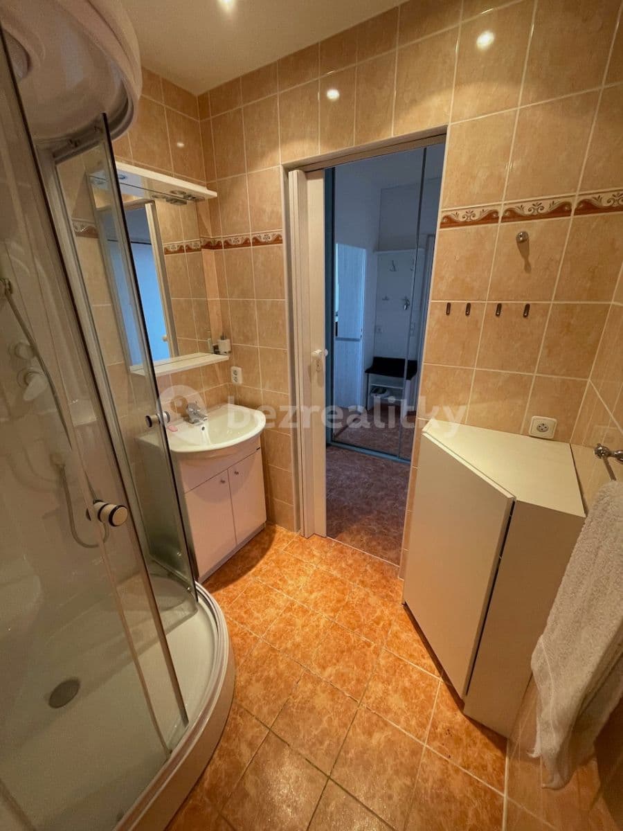 Prenájom bytu 1-izbový 34 m², Mařatkova, Praha, Praha Prenájom bytu 1-izbový 34 m², Mařatkova, Praha, Praha
