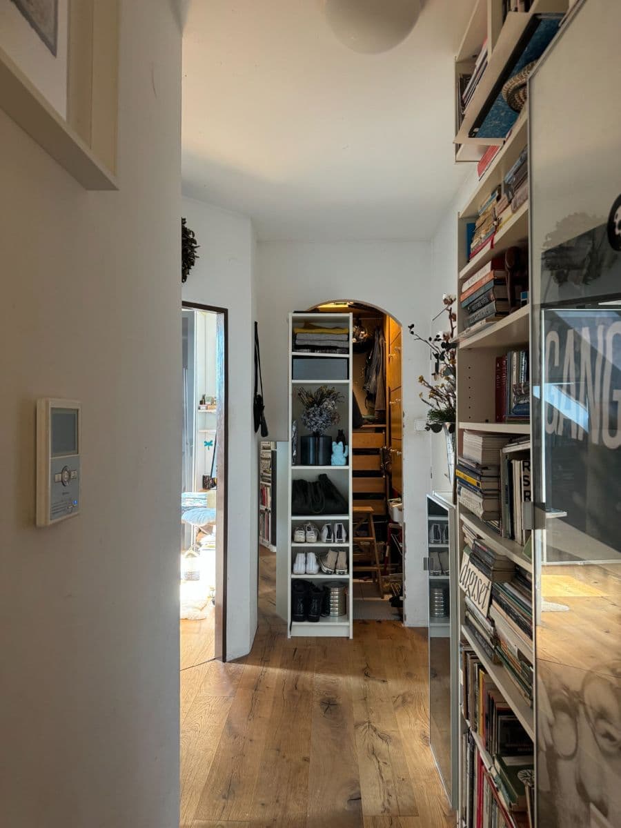 Predaj bytu 3-izbový 66 m², Žiželická, Praha, Praha Predaj bytu 3-izbový 66 m², Žiželická, Praha, Praha