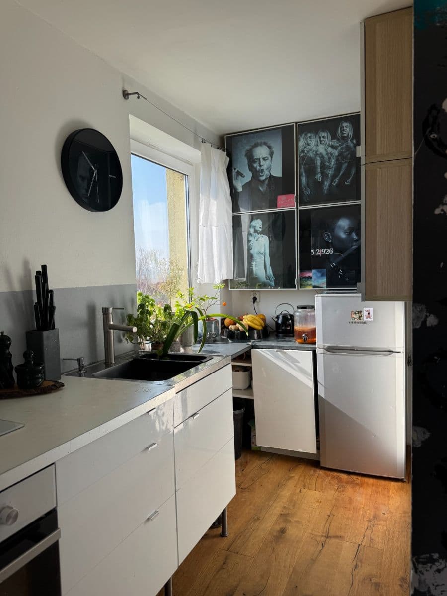 Predaj bytu 3-izbový 66 m², Žiželická, Praha, Praha Predaj bytu 3-izbový 66 m², Žiželická, Praha, Praha
