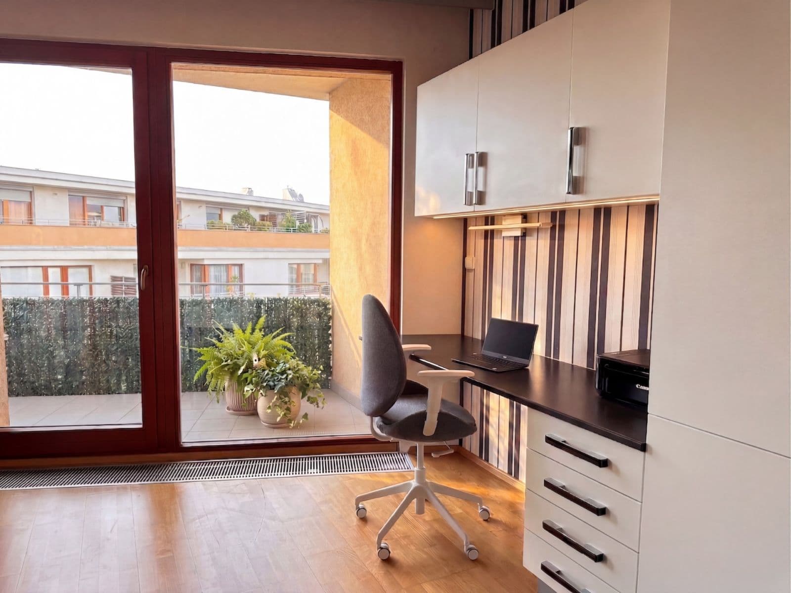 Prenájom bytu 1-izbový 39 m², Nad Dalejským údolím, Praha, Praha Prenájom bytu 1-izbový 39 m², Nad Dalejským údolím, Praha, Praha