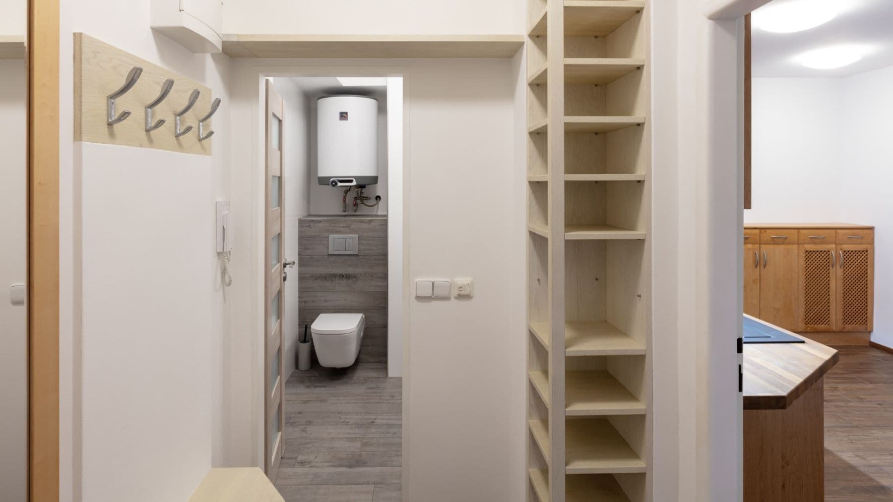 Prenájom bytu 2-izbový 38 m², Na Klimentce, Praha, Praha Prenájom bytu 2-izbový 38 m², Na Klimentce, Praha, Praha