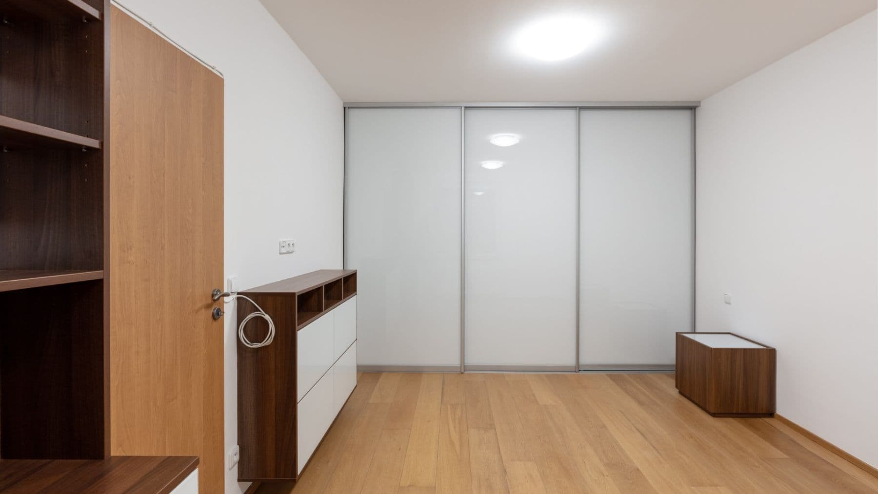 Prenájom bytu 2-izbový 38 m², Na Klimentce, Praha, Praha Prenájom bytu 2-izbový 38 m², Na Klimentce, Praha, Praha