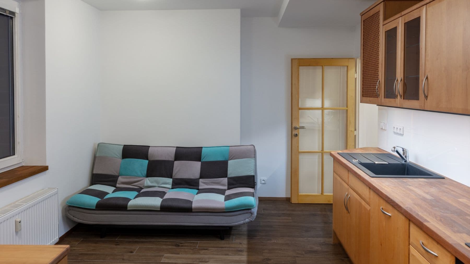 Prenájom bytu 2-izbový 38 m², Na Klimentce, Praha, Praha Prenájom bytu 2-izbový 38 m², Na Klimentce, Praha, Praha