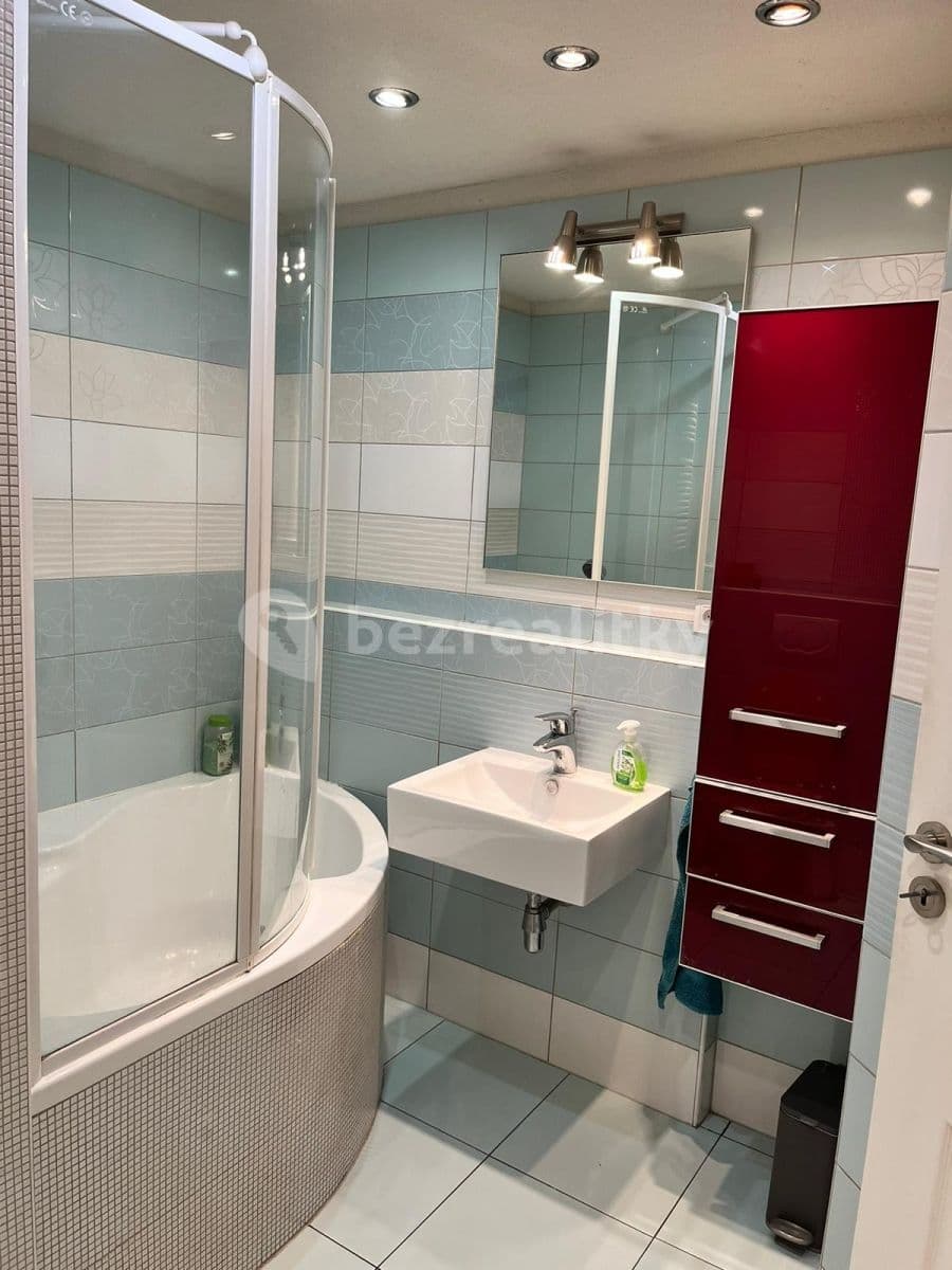 Prenájom bytu 4-izbový 102 m², Nušlova, Praha, Praha Prenájom bytu 4-izbový 102 m², Nušlova, Praha, Praha