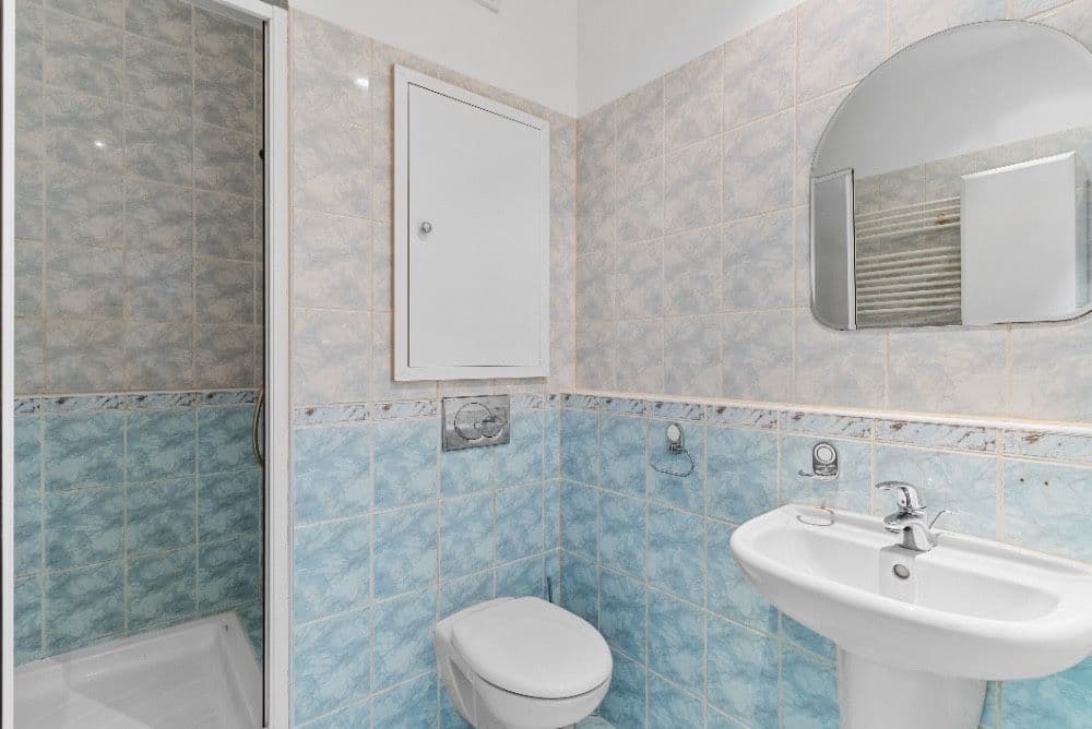 Prenájom bytu 4-izbový 100 m², Josefa Hory, Jablonec nad Nisou, Liberecký kraj Prenájom bytu 4-izbový 100 m², Josefa Hory, Jablonec nad Nisou, Liberecký kraj