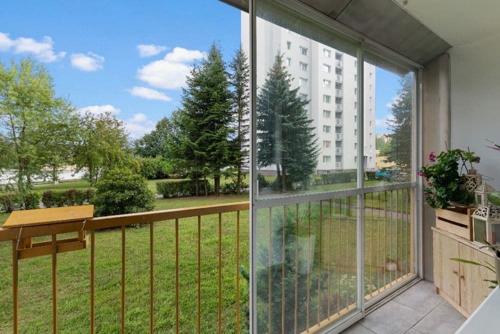 Prenájom bytu 4-izbový 100 m², Josefa Hory, Jablonec nad Nisou, Liberecký kraj Prenájom bytu 4-izbový 100 m², Josefa Hory, Jablonec nad Nisou, Liberecký kraj