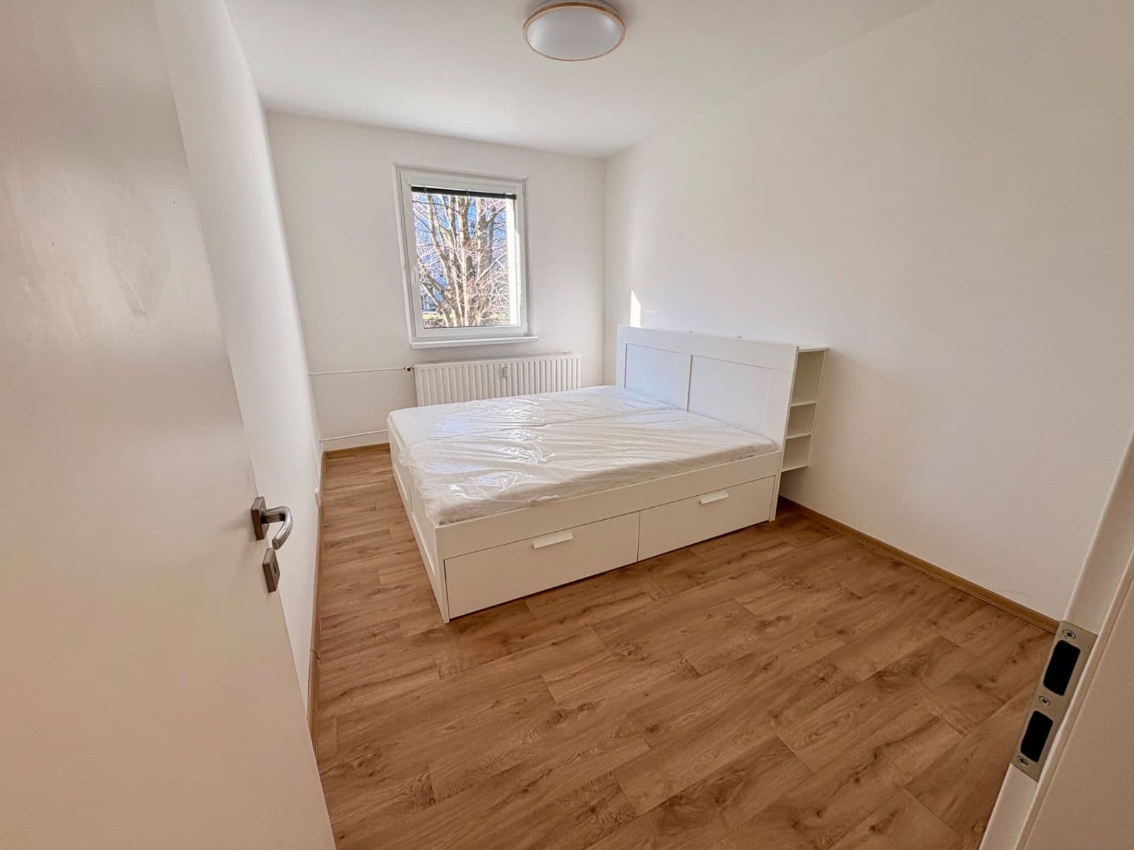 Prenájom bytu 4-izbový 100 m², Josefa Hory, Jablonec nad Nisou, Liberecký kraj Prenájom bytu 4-izbový 100 m², Josefa Hory, Jablonec nad Nisou, Liberecký kraj