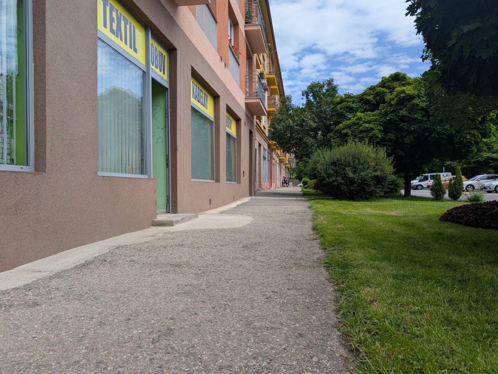 Prenájom kancelárie 35 m², Čapkova, Karviná, Moravskoslezský kraj Prenájom kancelárie 35 m², Čapkova, Karviná, Moravskoslezský kraj