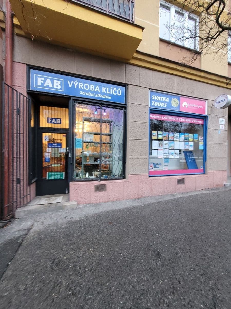 Prenájom kancelárie 35 m², Čapkova, Karviná, Moravskoslezský kraj Prenájom kancelárie 35 m², Čapkova, Karviná, Moravskoslezský kraj