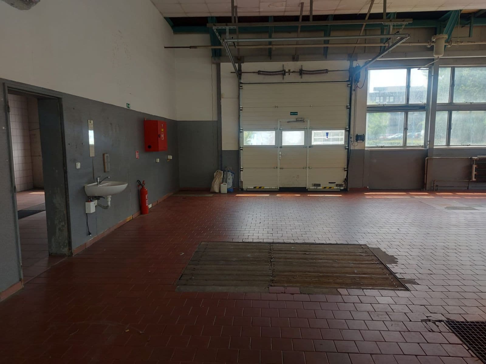 Prenájom nebytového priestoru 2.799 m², Za Mototechnou, Praha, Praha Prenájom nebytového priestoru 2.799 m², Za Mototechnou, Praha, Praha