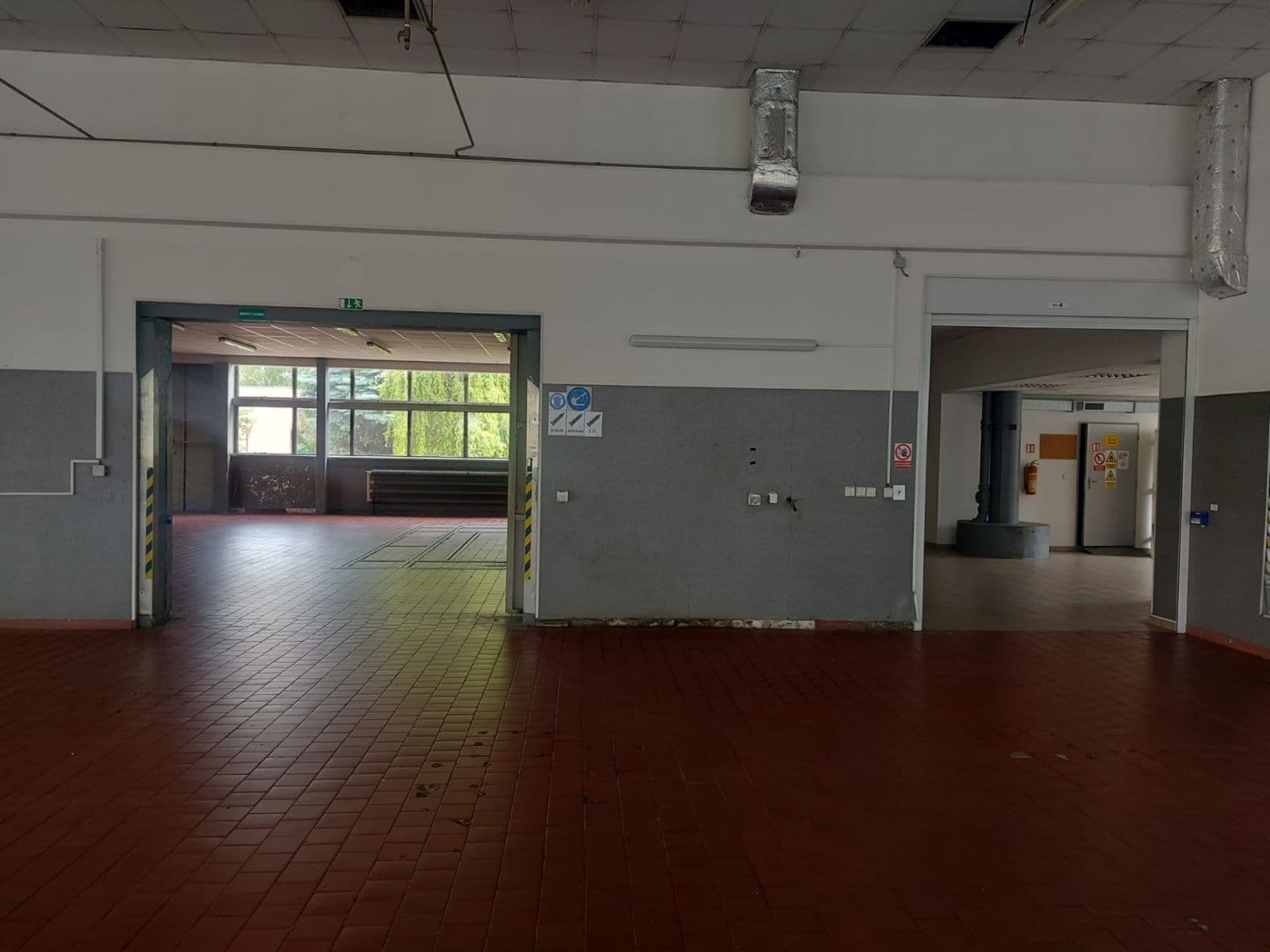 Prenájom nebytového priestoru 2.799 m², Za Mototechnou, Praha, Praha Prenájom nebytového priestoru 2.799 m², Za Mototechnou, Praha, Praha