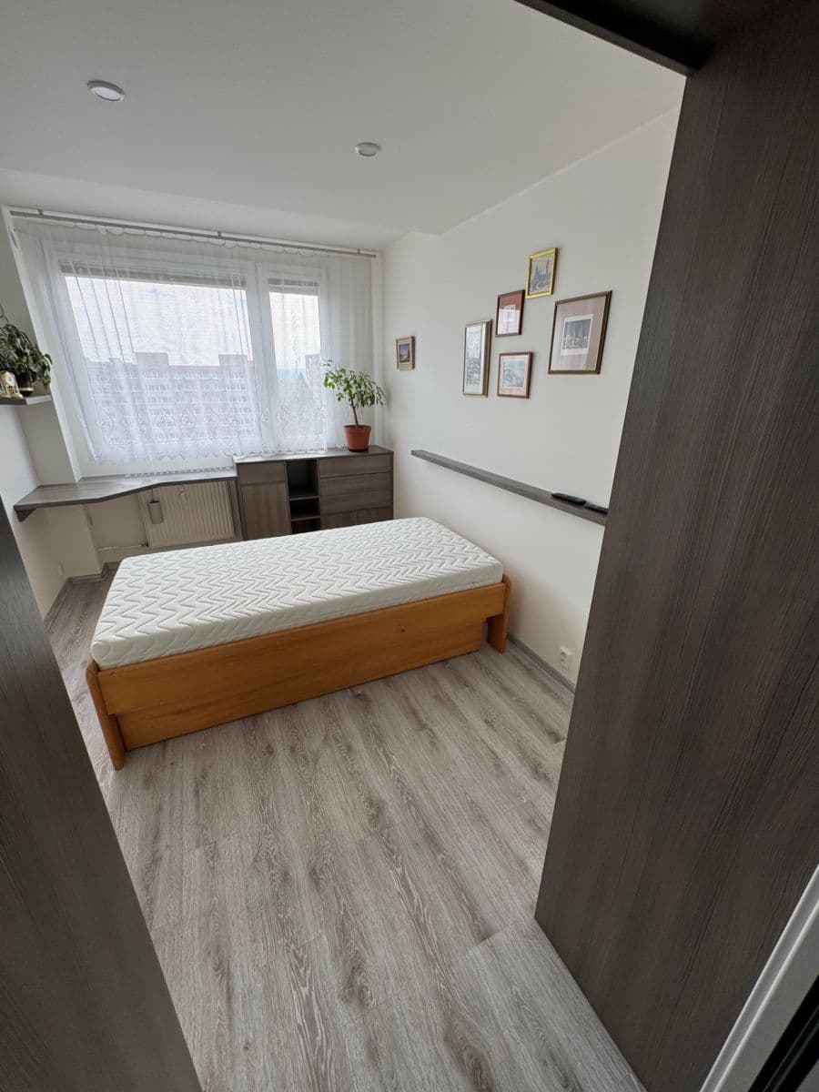 Prenájom bytu 2-izbový 42 m², Konstantinova, Praha, Praha Prenájom bytu 2-izbový 42 m², Konstantinova, Praha, Praha