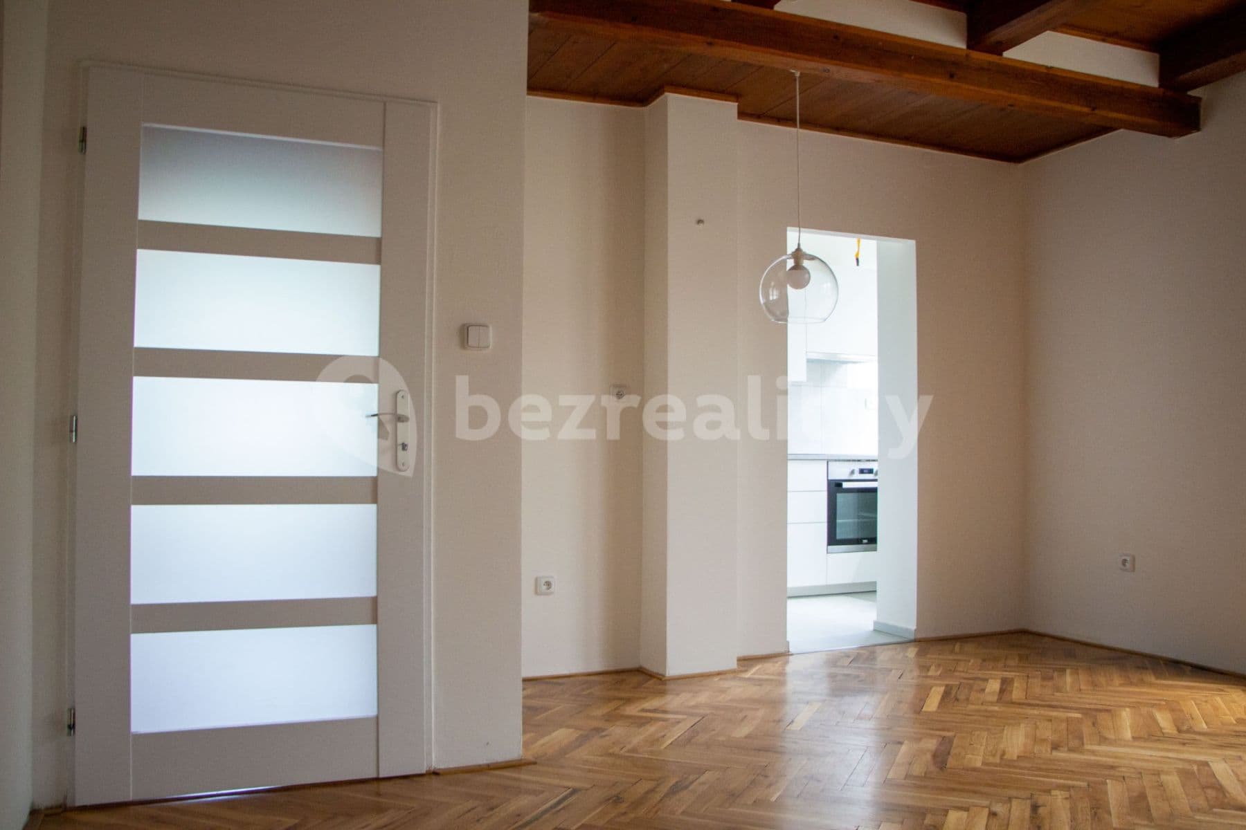 Prenájom bytu 2-izbový 50 m², Krkoškova, Brno, Jihomoravský kraj Prenájom bytu 2-izbový 50 m², Krkoškova, Brno, Jihomoravský kraj