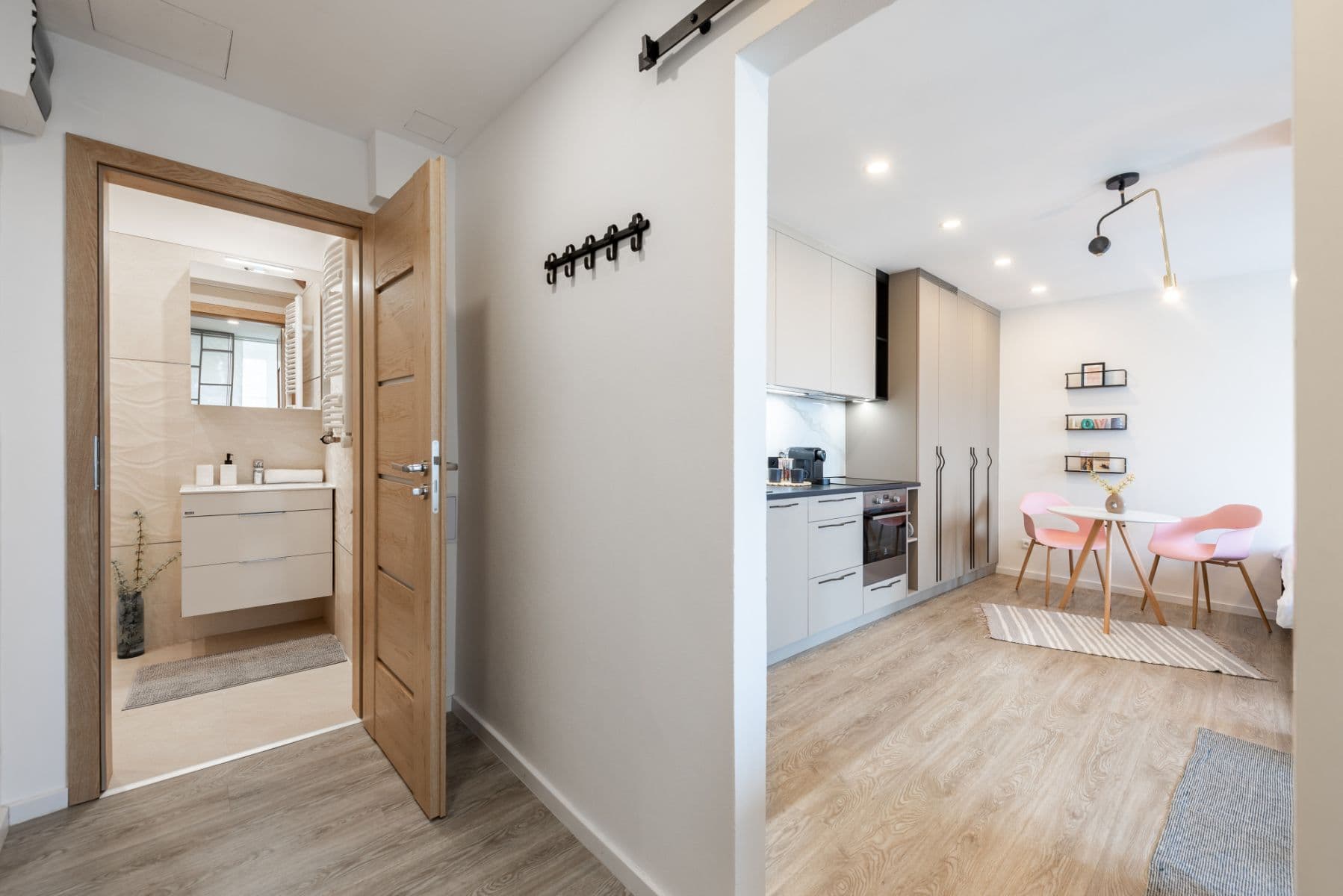 Prenájom bytu 30 m², Moravská, Praha, Praha Prenájom bytu 30 m², Moravská, Praha, Praha