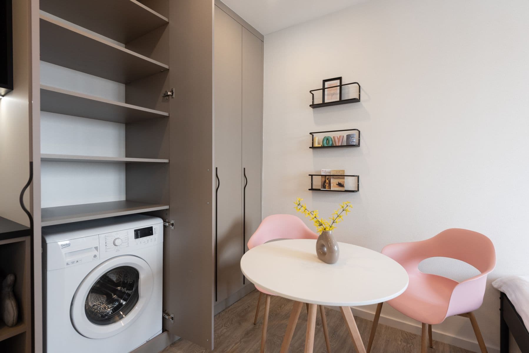 Prenájom bytu 30 m², Moravská, Praha, Praha Prenájom bytu 30 m², Moravská, Praha, Praha