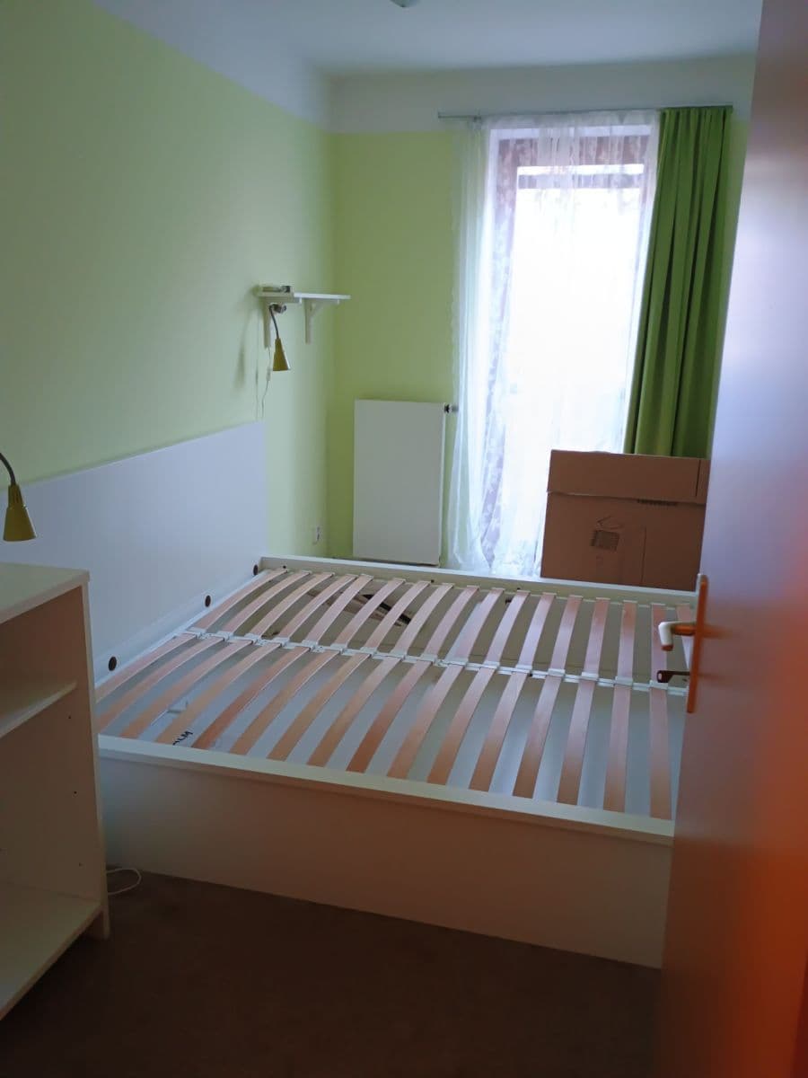 Prenájom bytu 3-izbový 72 m², Nad Paloučkem, Beroun, Středočeský kraj Prenájom bytu 3-izbový 72 m², Nad Paloučkem, Beroun, Středočeský kraj