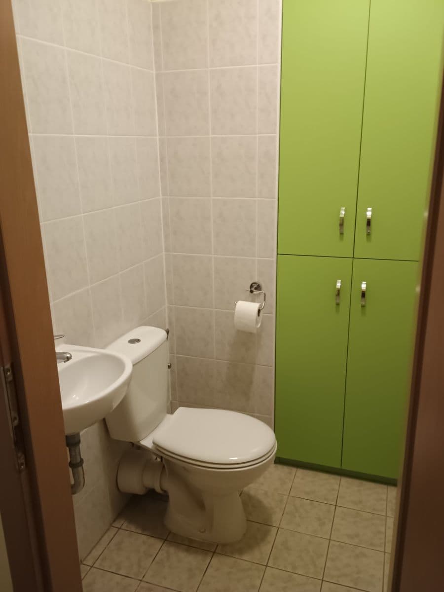 Prenájom bytu 3-izbový 72 m², Nad Paloučkem, Beroun, Středočeský kraj Prenájom bytu 3-izbový 72 m², Nad Paloučkem, Beroun, Středočeský kraj