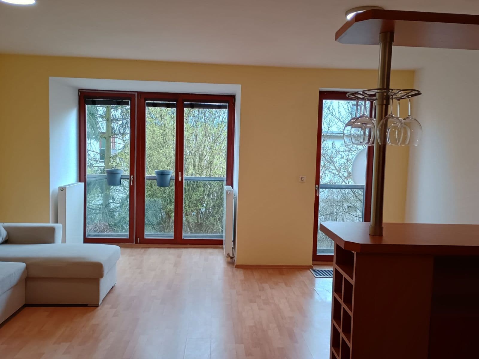 Prenájom bytu 3-izbový 72 m², Nad Paloučkem, Beroun, Středočeský kraj Prenájom bytu 3-izbový 72 m², Nad Paloučkem, Beroun, Středočeský kraj