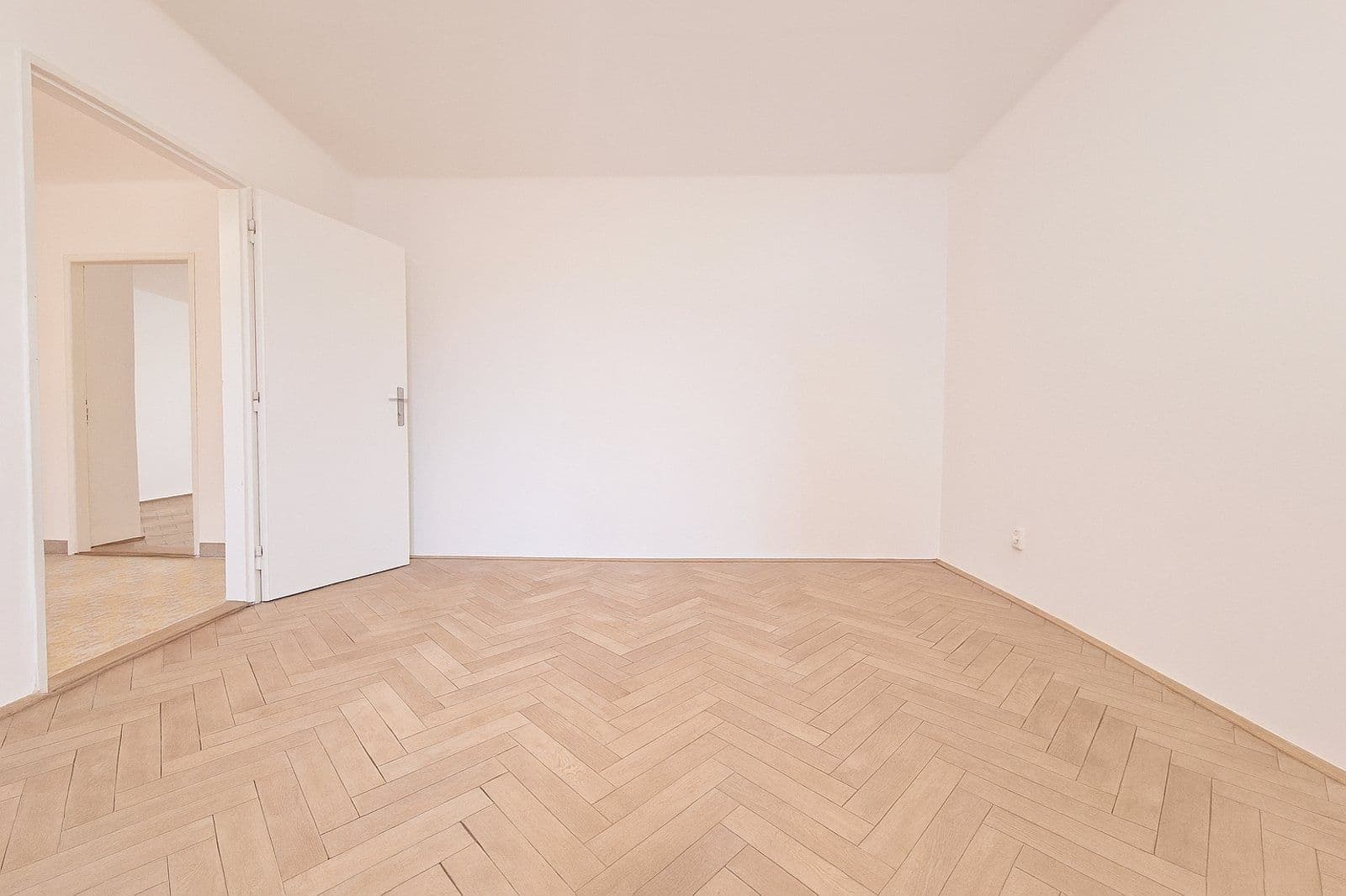 Prenájom bytu 3-izbový 69 m², Obránců míru, Havířov, Moravskoslezský kraj Prenájom bytu 3-izbový 69 m², Obránců míru, Havířov, Moravskoslezský kraj