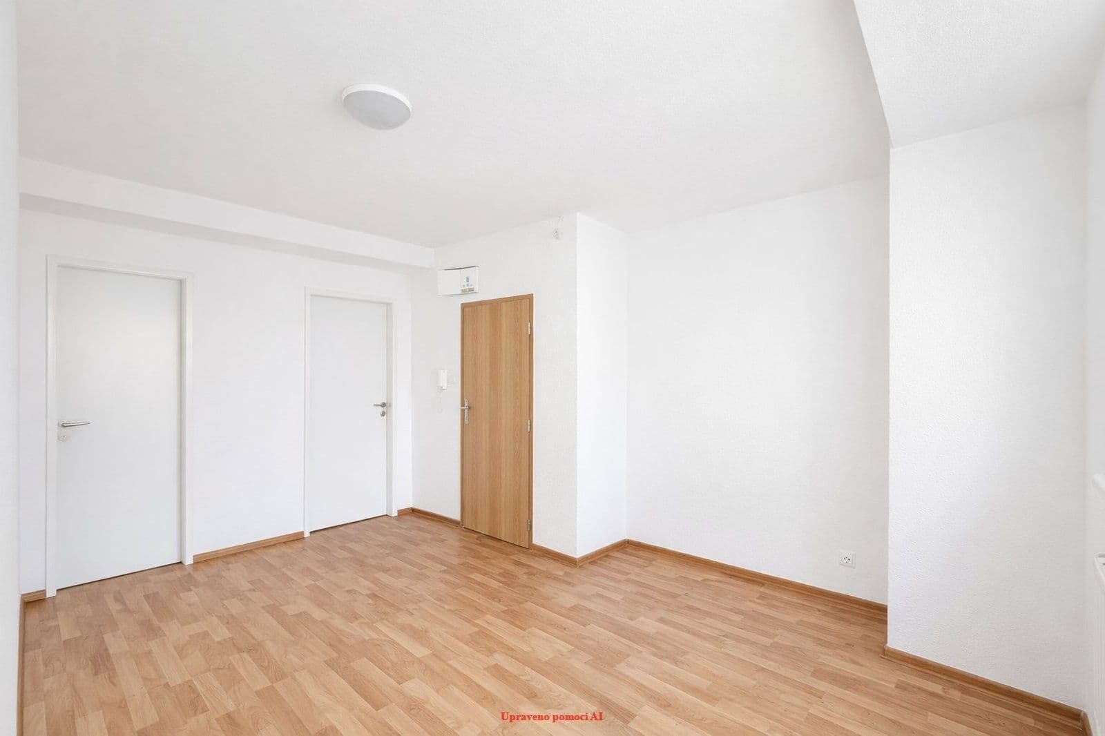 Prenájom bytu 3-izbový 74 m², Hlavní třída, Havířov, Moravskoslezský kraj Prenájom bytu 3-izbový 74 m², Hlavní třída, Havířov, Moravskoslezský kraj
