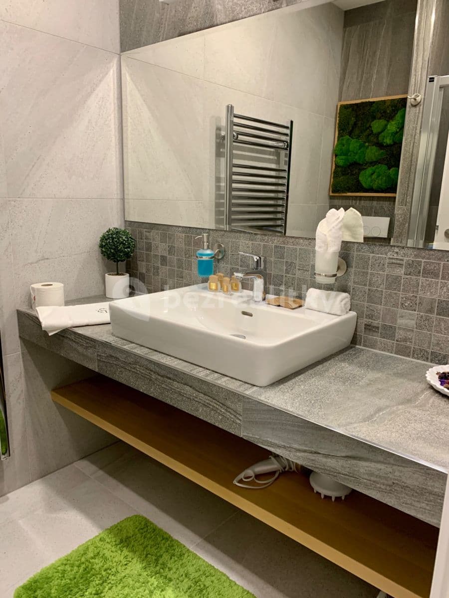 Predaj bytu 1-izbový 39 m², Vysoké Tatry, Prešovský kraj Predaj bytu 1-izbový 39 m², Vysoké Tatry, Prešovský kraj