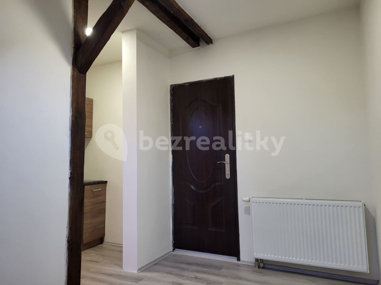 Prenájom bytu 1-izbový 21 m², Průmyslová, Strančice, Středočeský kraj Prenájom bytu 1-izbový 21 m², Průmyslová, Strančice, Středočeský kraj