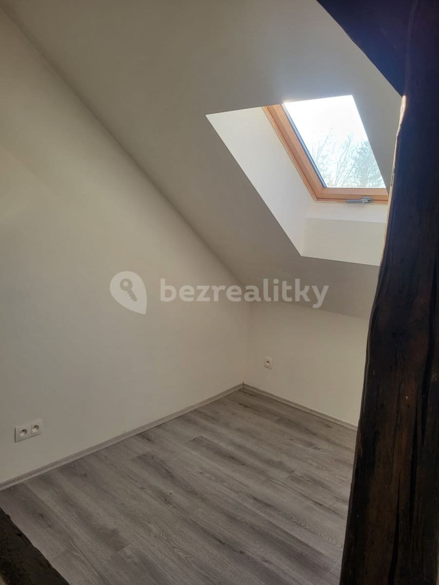 Prenájom bytu 1-izbový 21 m², Průmyslová, Strančice, Středočeský kraj Prenájom bytu 1-izbový 21 m², Průmyslová, Strančice, Středočeský kraj