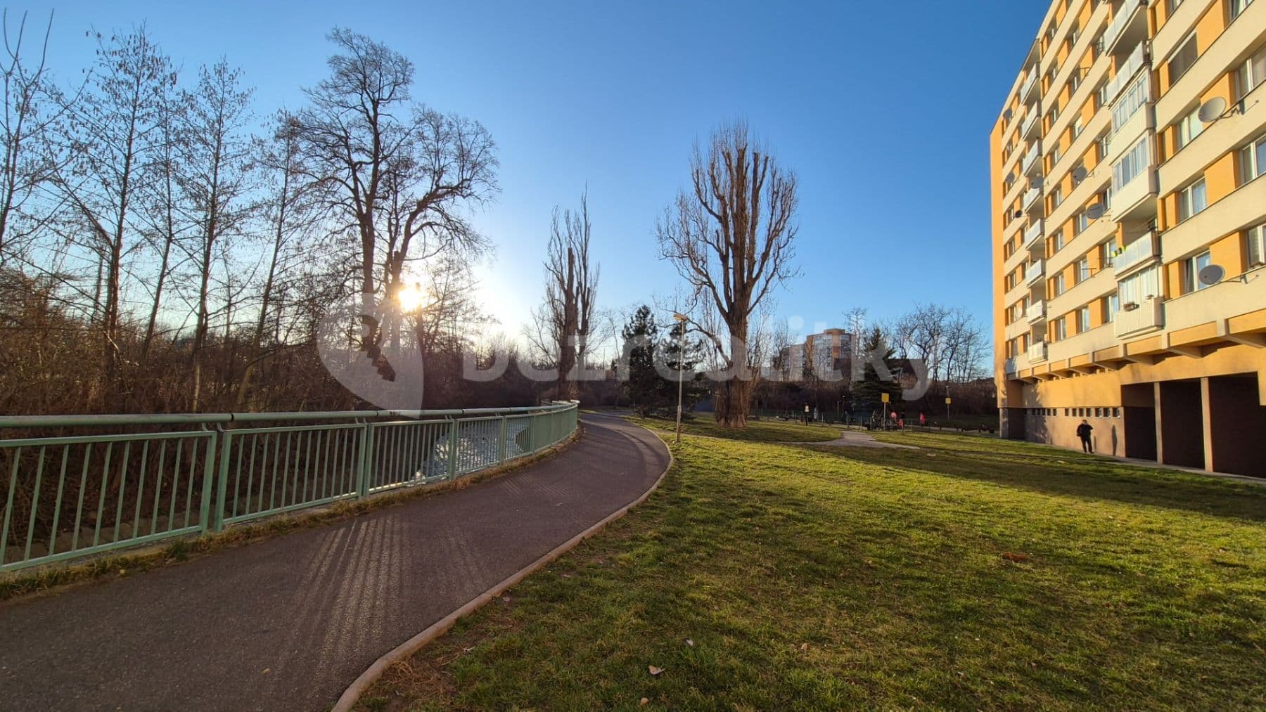 Prenájom bytu 3-izbový 76 m², Bezručova, Chomutov, Ústecký kraj Prenájom bytu 3-izbový 76 m², Bezručova, Chomutov, Ústecký kraj