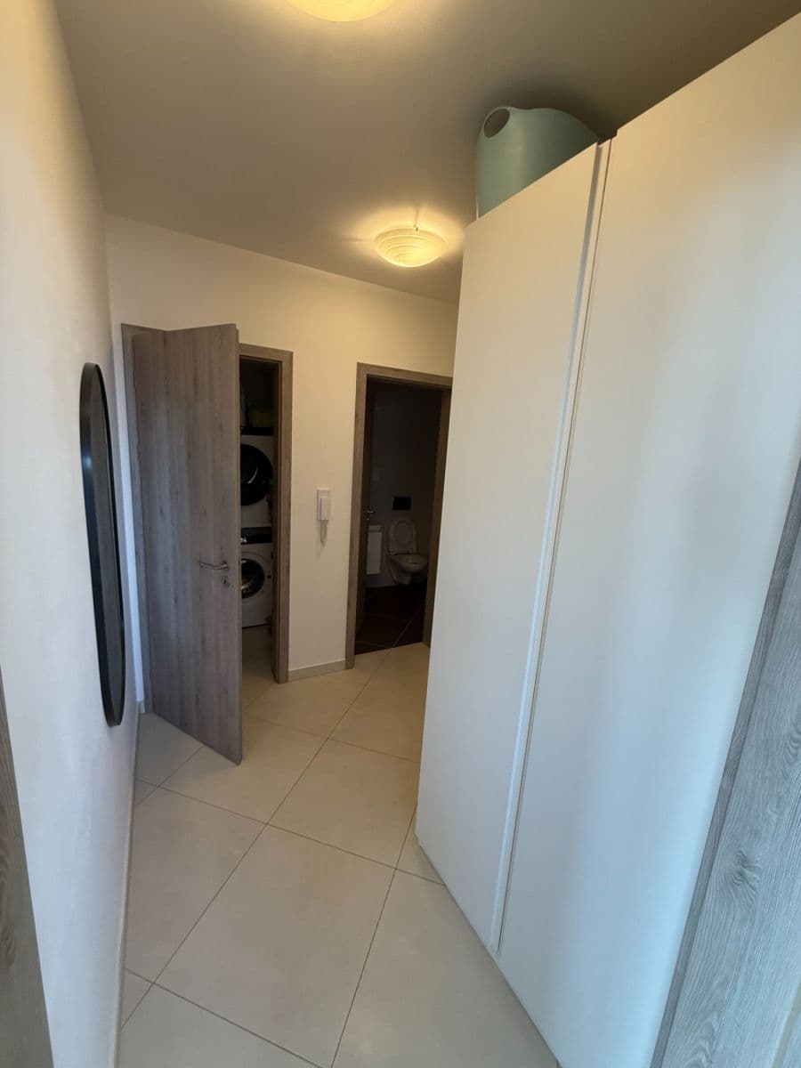 Prenájom bytu 2-izbový 50 m², Kramperova, Praha, Praha Prenájom bytu 2-izbový 50 m², Kramperova, Praha, Praha