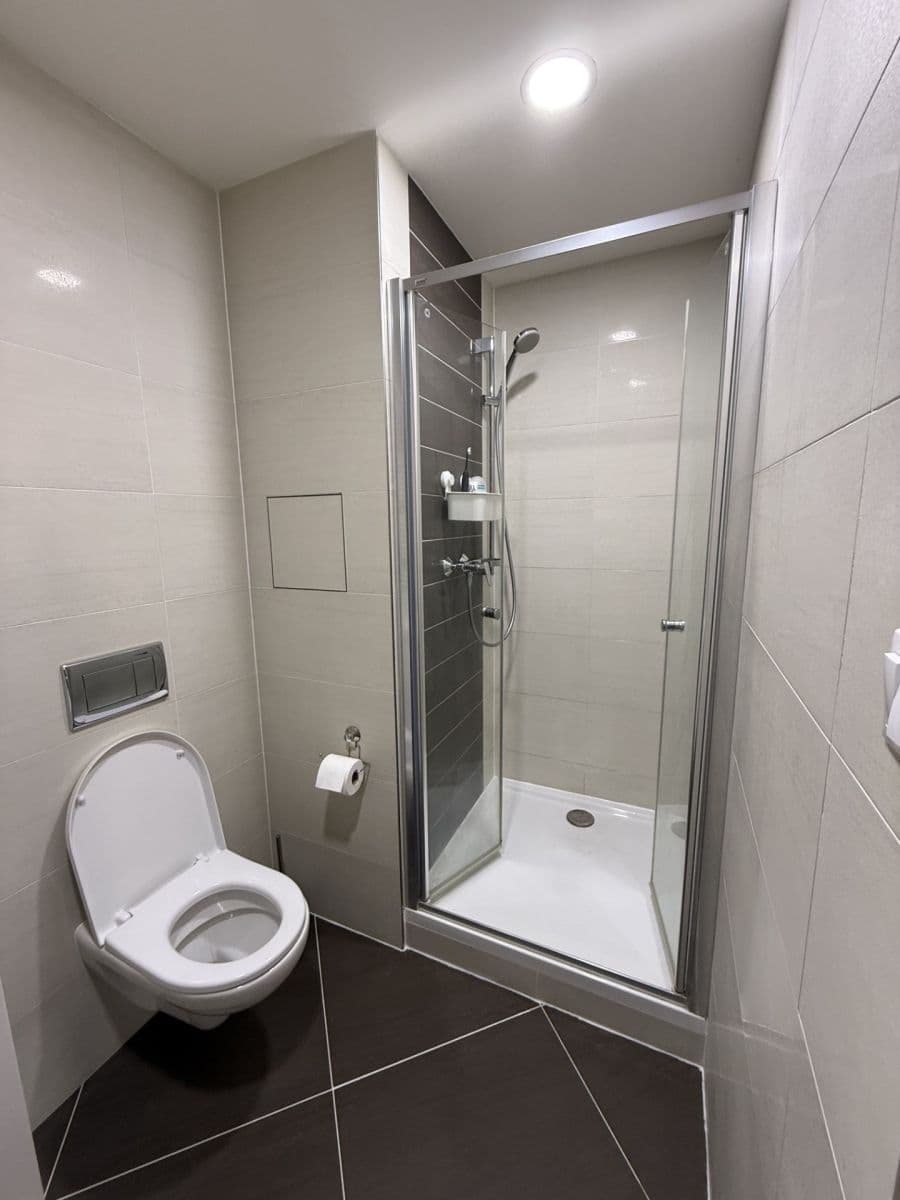 Prenájom bytu 2-izbový 50 m², Kramperova, Praha, Praha Prenájom bytu 2-izbový 50 m², Kramperova, Praha, Praha