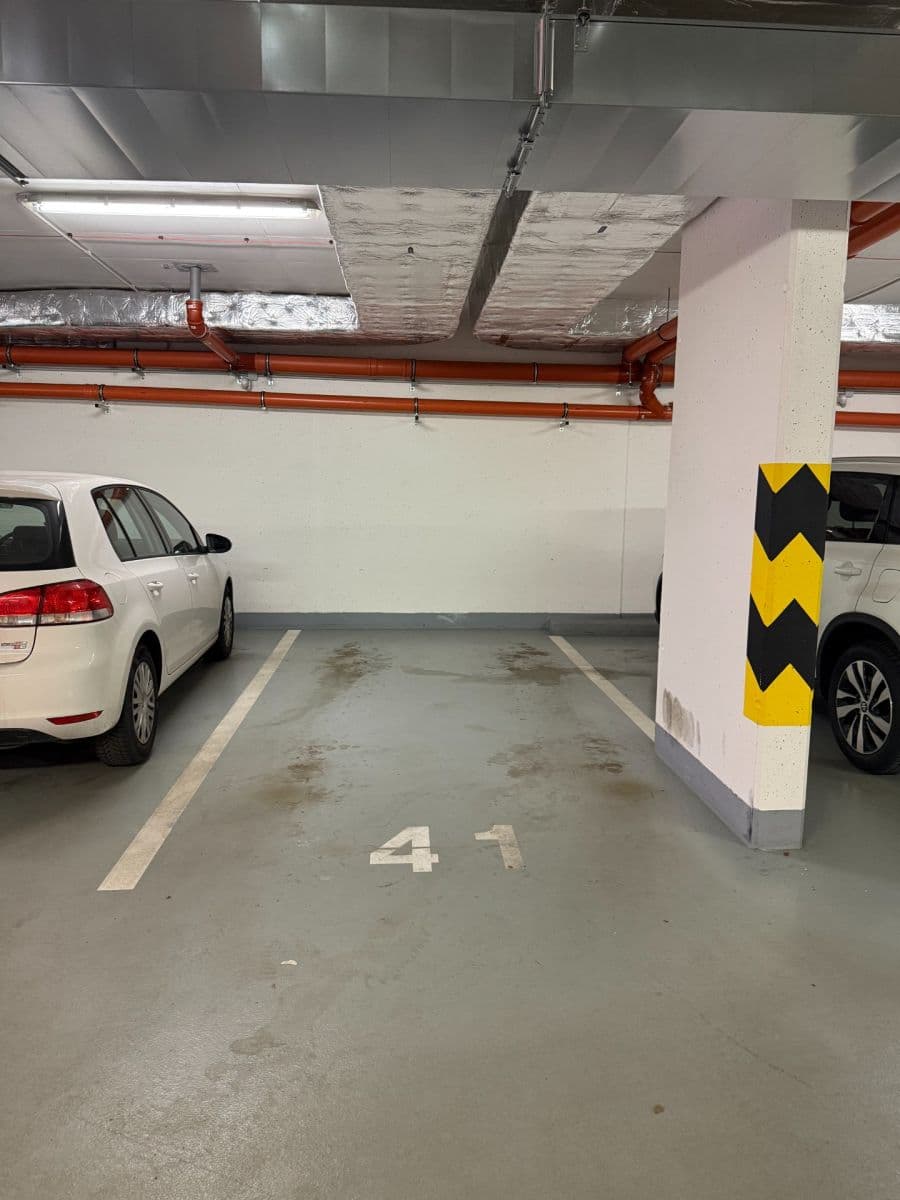 Prenájom bytu 2-izbový 50 m², Kramperova, Praha, Praha Prenájom bytu 2-izbový 50 m², Kramperova, Praha, Praha