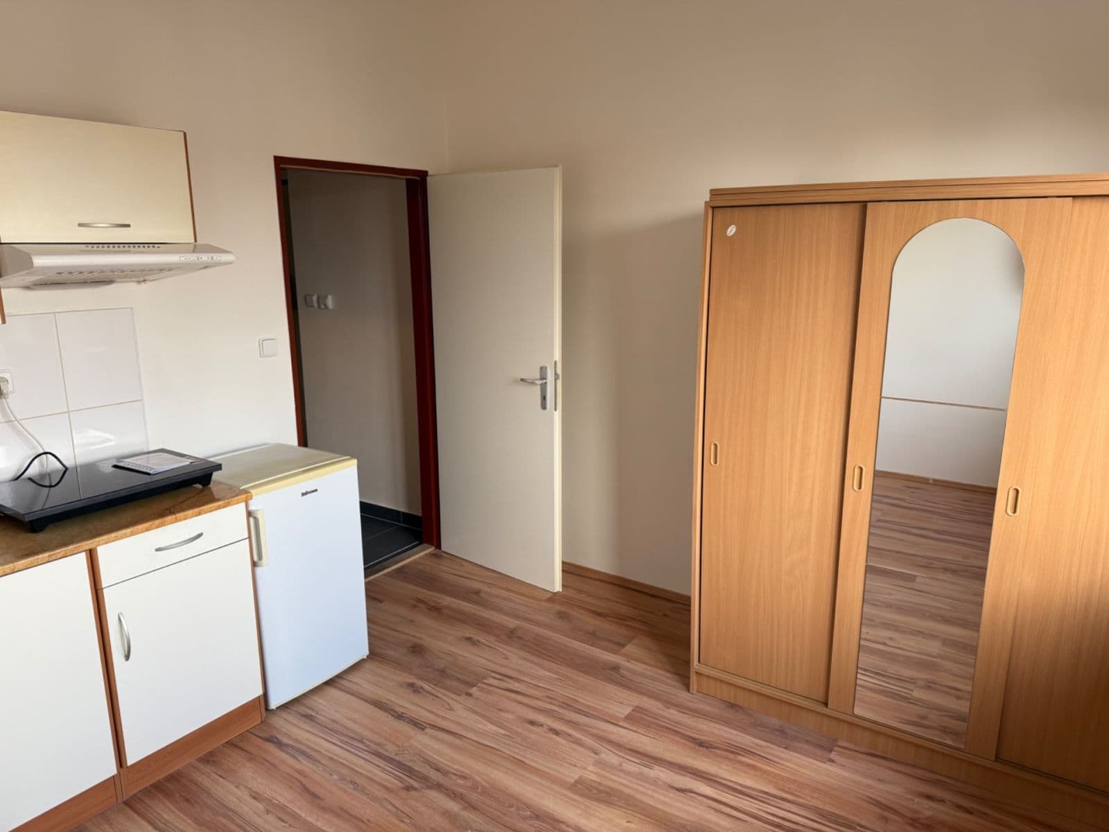 Prenájom bytu 1-izbový 21 m², Michelská, Praha, Praha Prenájom bytu 1-izbový 21 m², Michelská, Praha, Praha
