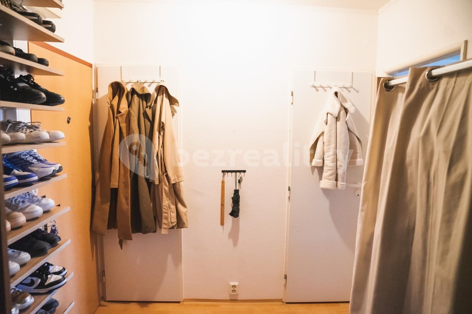 Prenájom bytu 1-izbový 39 m², Třinecká, Praha, Praha Prenájom bytu 1-izbový 39 m², Třinecká, Praha, Praha