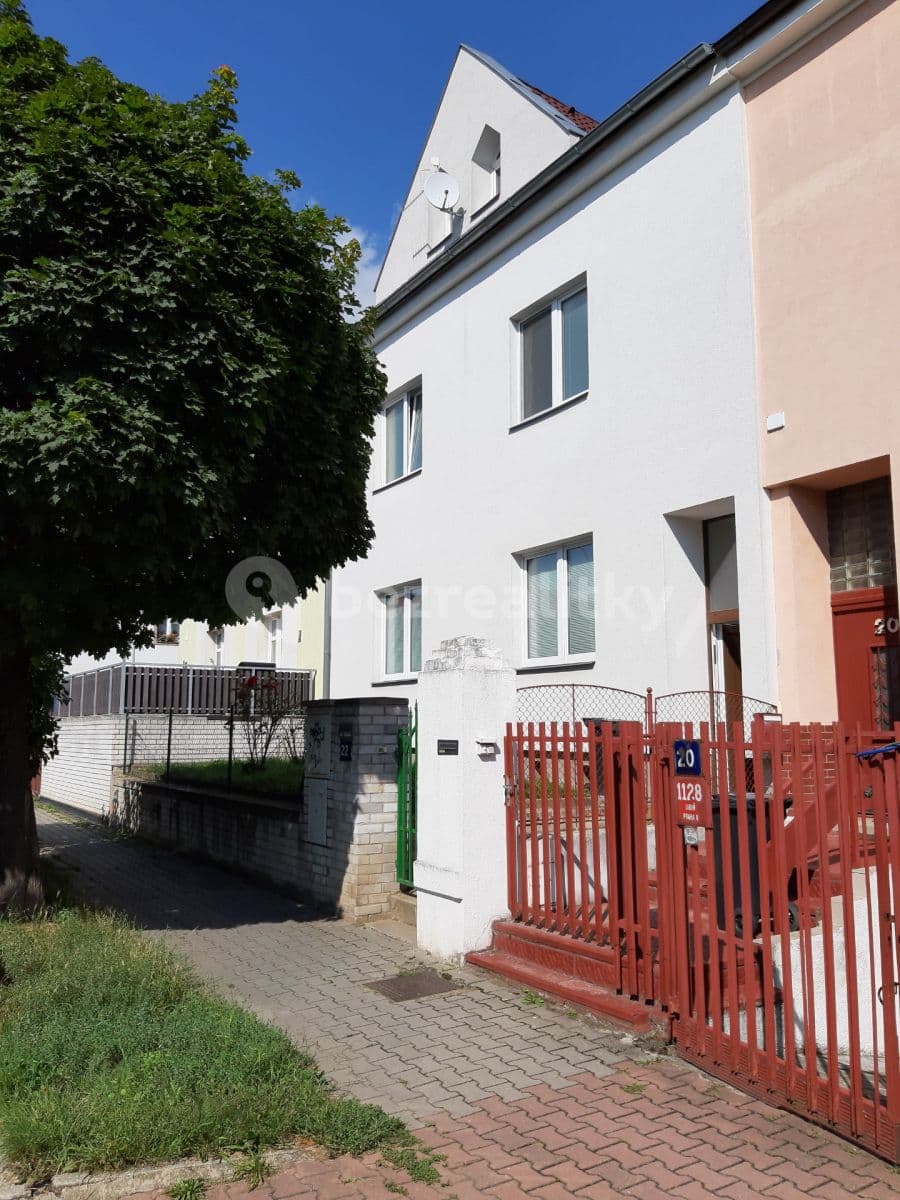Prenájom bytu 3-izbový 80 m², Nad Mazankou, Praha, Praha Prenájom bytu 3-izbový 80 m², Nad Mazankou, Praha, Praha