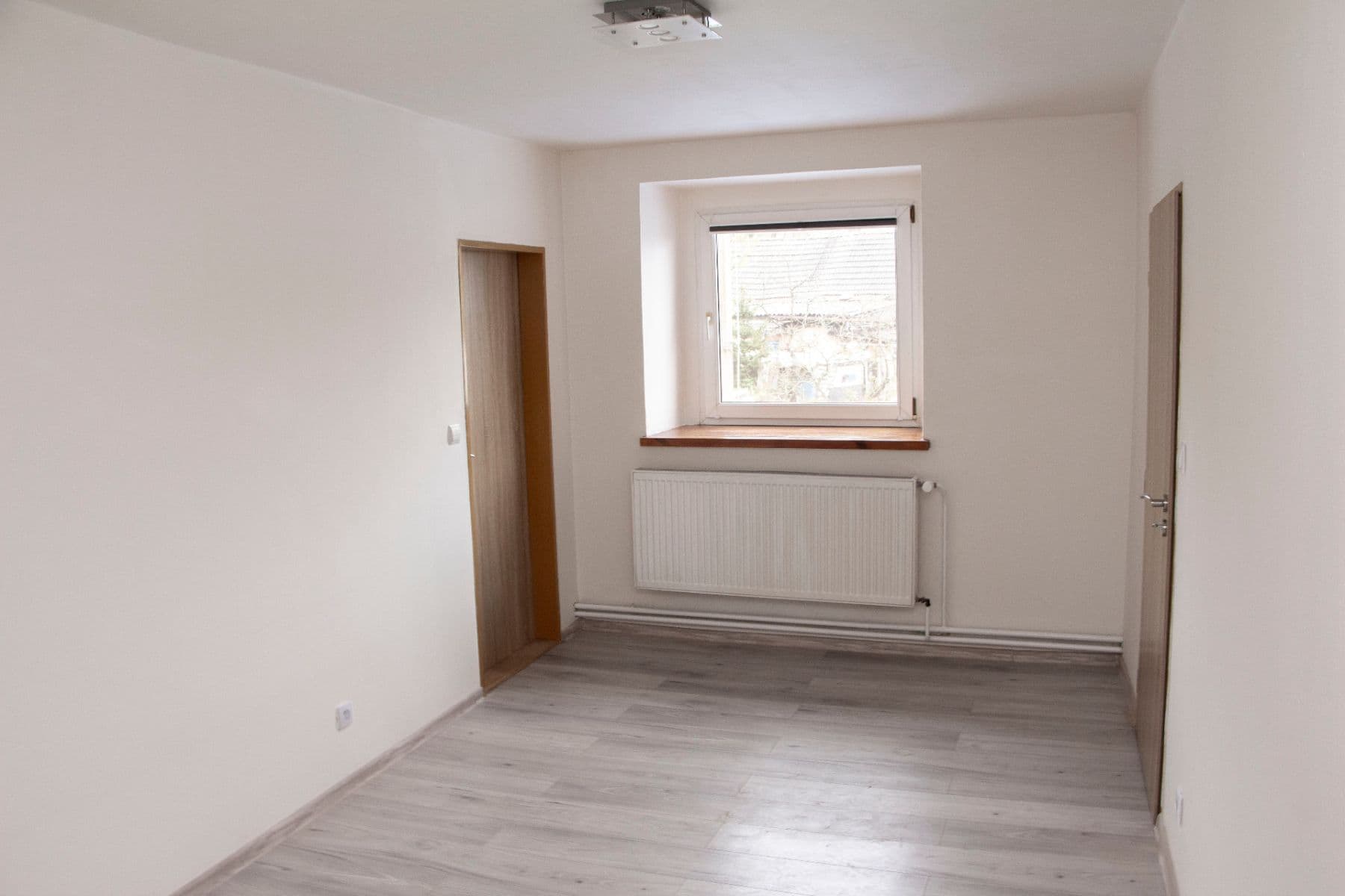 Prenájom bytu 2-izbový 48 m², Pod Horkou, Vinařice, Středočeský kraj Prenájom bytu 2-izbový 48 m², Pod Horkou, Vinařice, Středočeský kraj