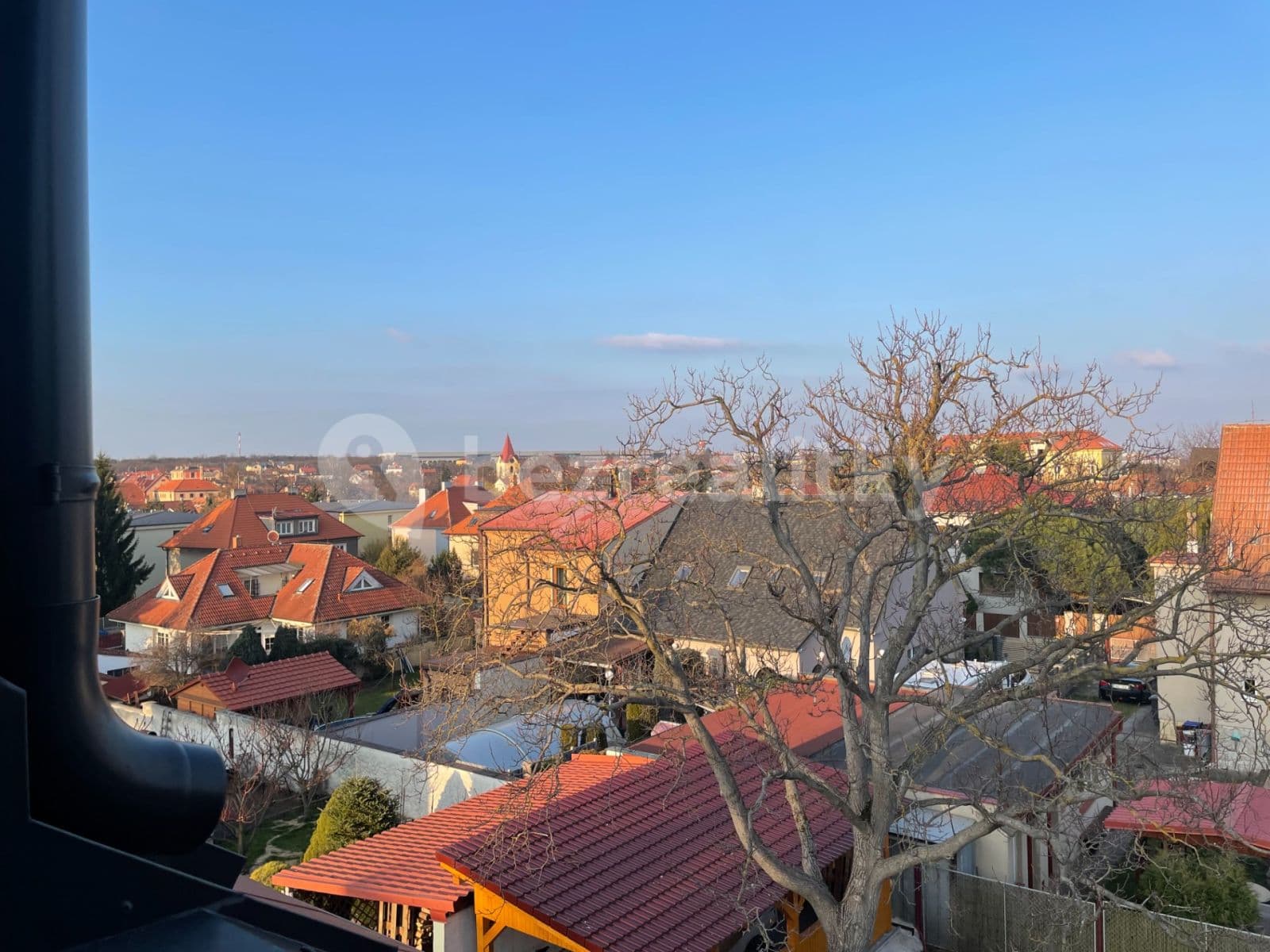 Prenájom bytu 2-izbový 45 m², Kmochova, Hostivice, Středočeský kraj Prenájom bytu 2-izbový 45 m², Kmochova, Hostivice, Středočeský kraj