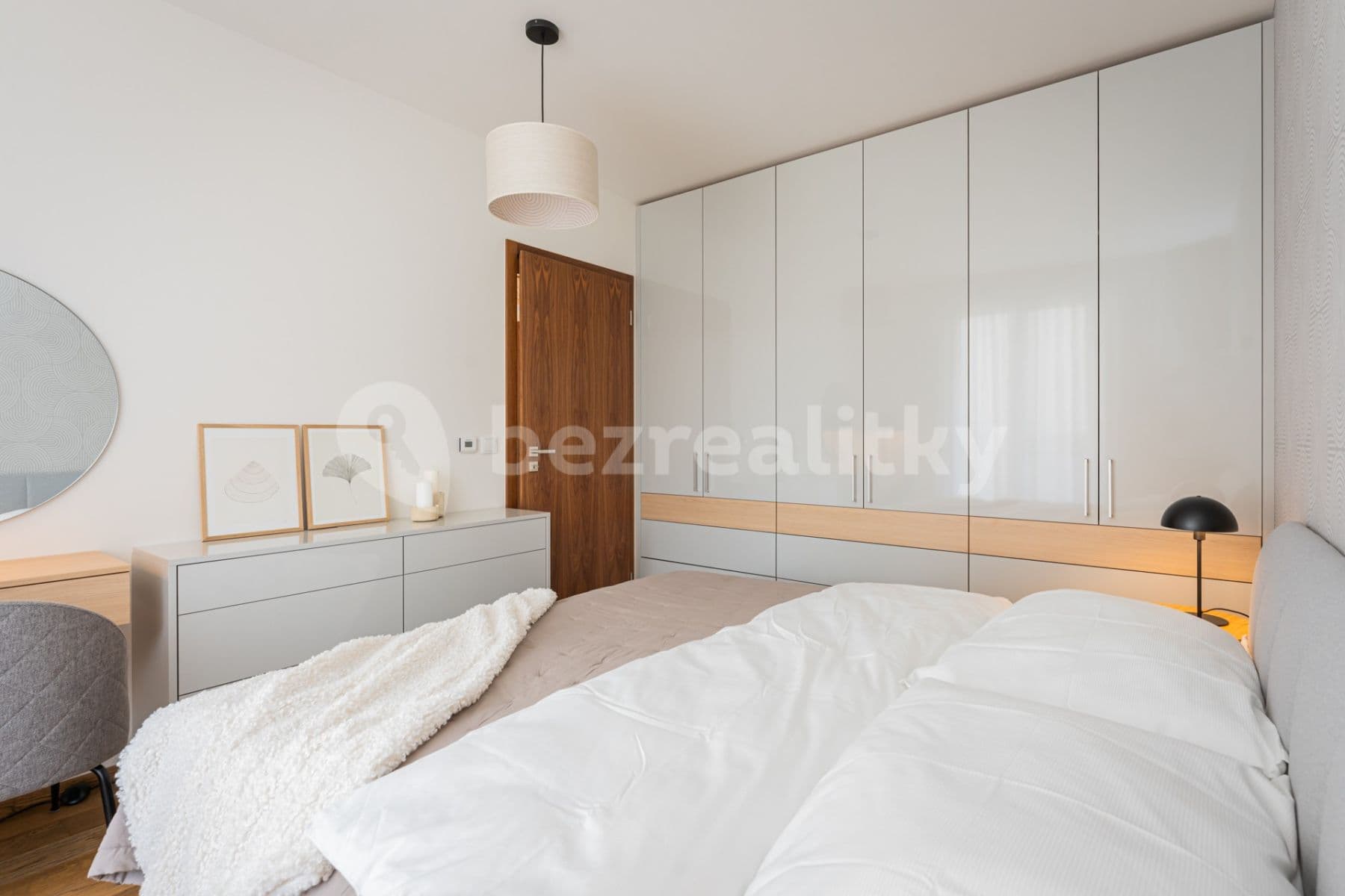 Prenájom bytu 2-izbový 67 m², Čumpelíkova, Praha, Praha Prenájom bytu 2-izbový 67 m², Čumpelíkova, Praha, Praha