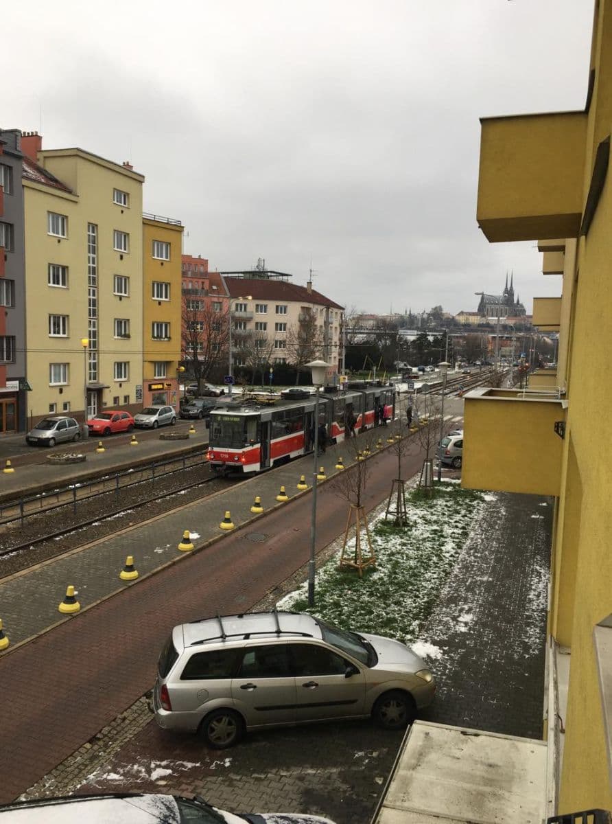 Prenájom bytu 43 m², Renneská třída, Brno, Jihomoravský kraj Prenájom bytu 43 m², Renneská třída, Brno, Jihomoravský kraj