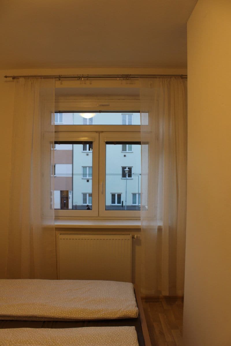 Prenájom bytu 43 m², Renneská třída, Brno, Jihomoravský kraj Prenájom bytu 43 m², Renneská třída, Brno, Jihomoravský kraj