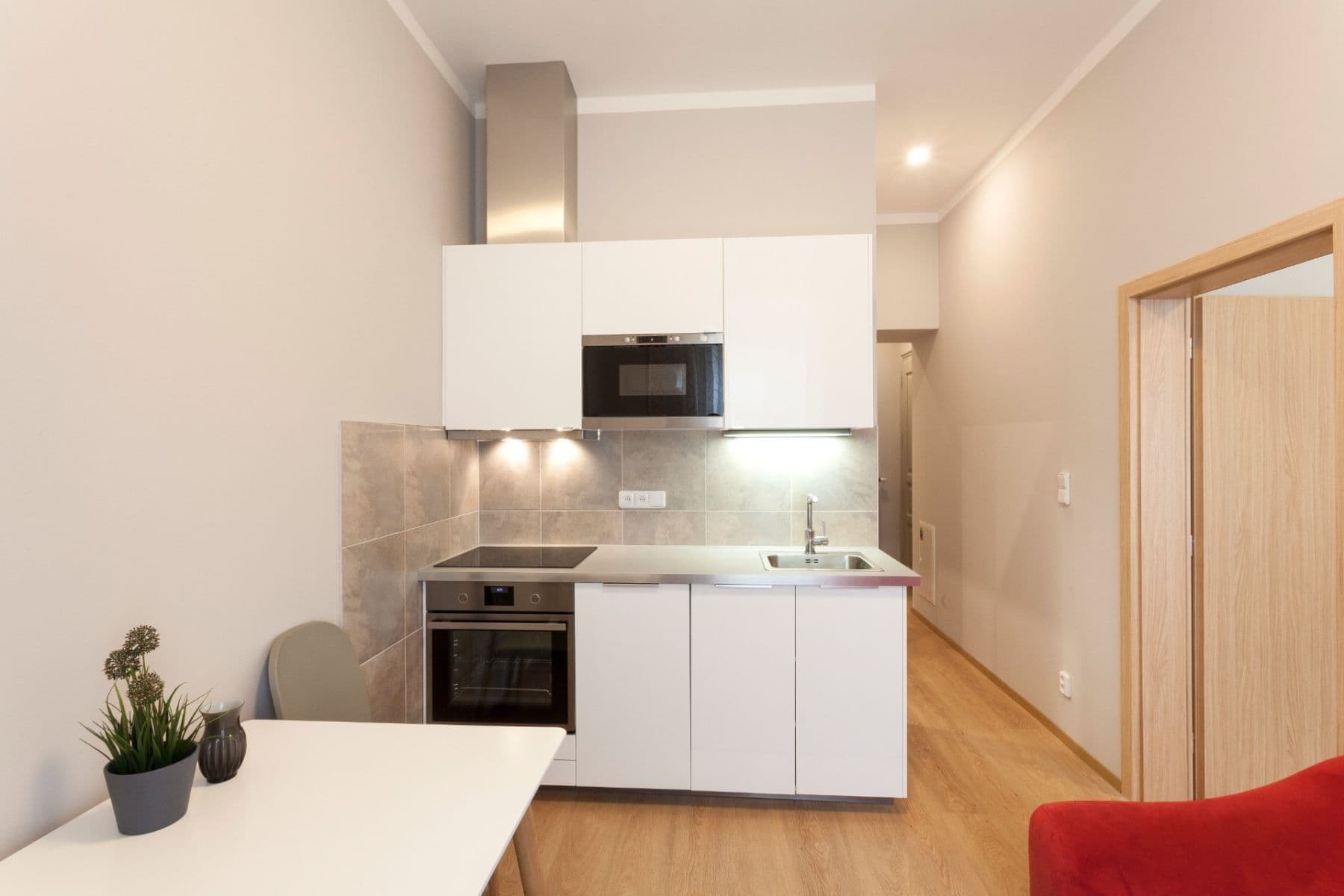 Prenájom bytu 1-izbový 30 m², Březinova, Praha, Praha Prenájom bytu 1-izbový 30 m², Březinova, Praha, Praha