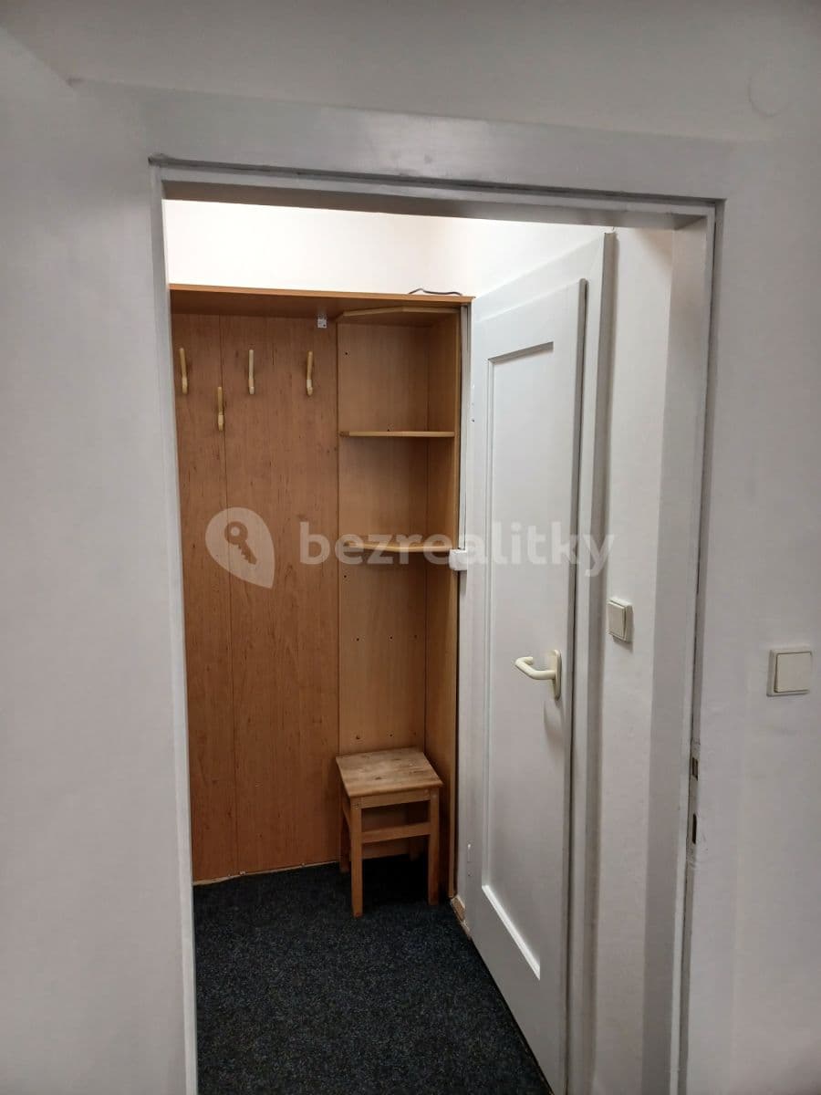 Prenájom bytu Garsoniéra 16 m², Merhautova, Brno, Jihomoravský kraj Prenájom bytu Garsoniéra 16 m², Merhautova, Brno, Jihomoravský kraj