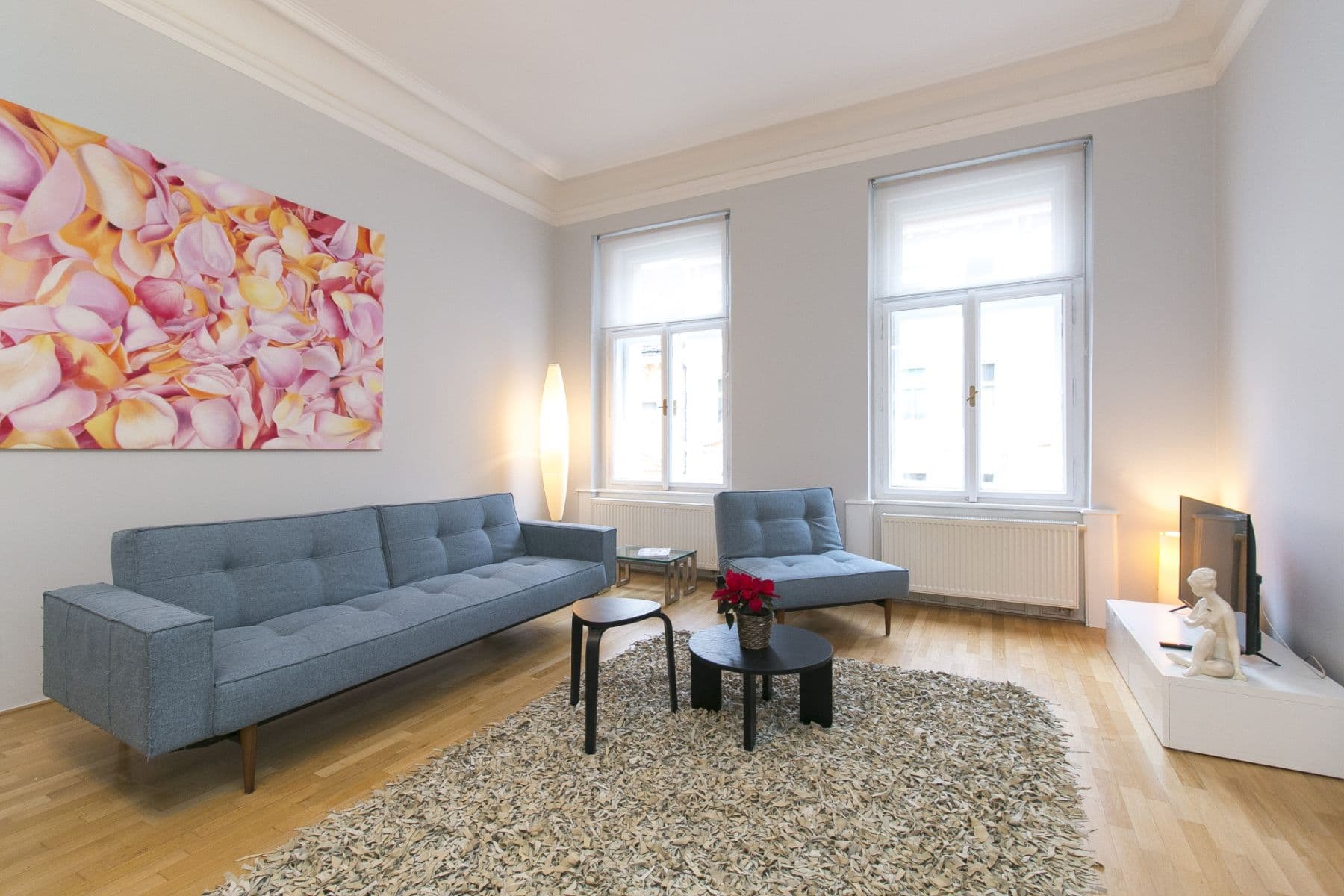 Prenájom bytu 85 m², Chodská, Praha, Praha Prenájom bytu 85 m², Chodská, Praha, Praha