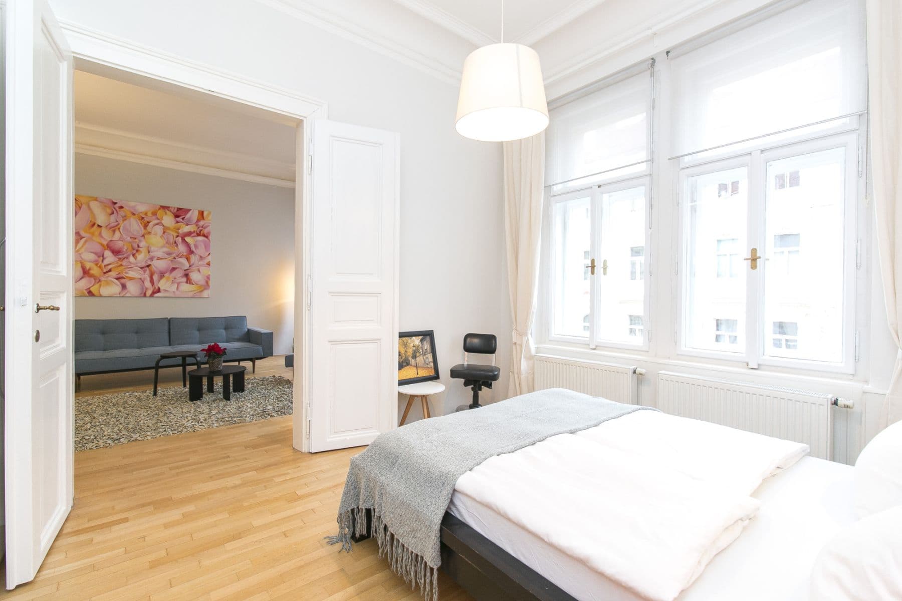 Prenájom bytu 85 m², Chodská, Praha, Praha Prenájom bytu 85 m², Chodská, Praha, Praha