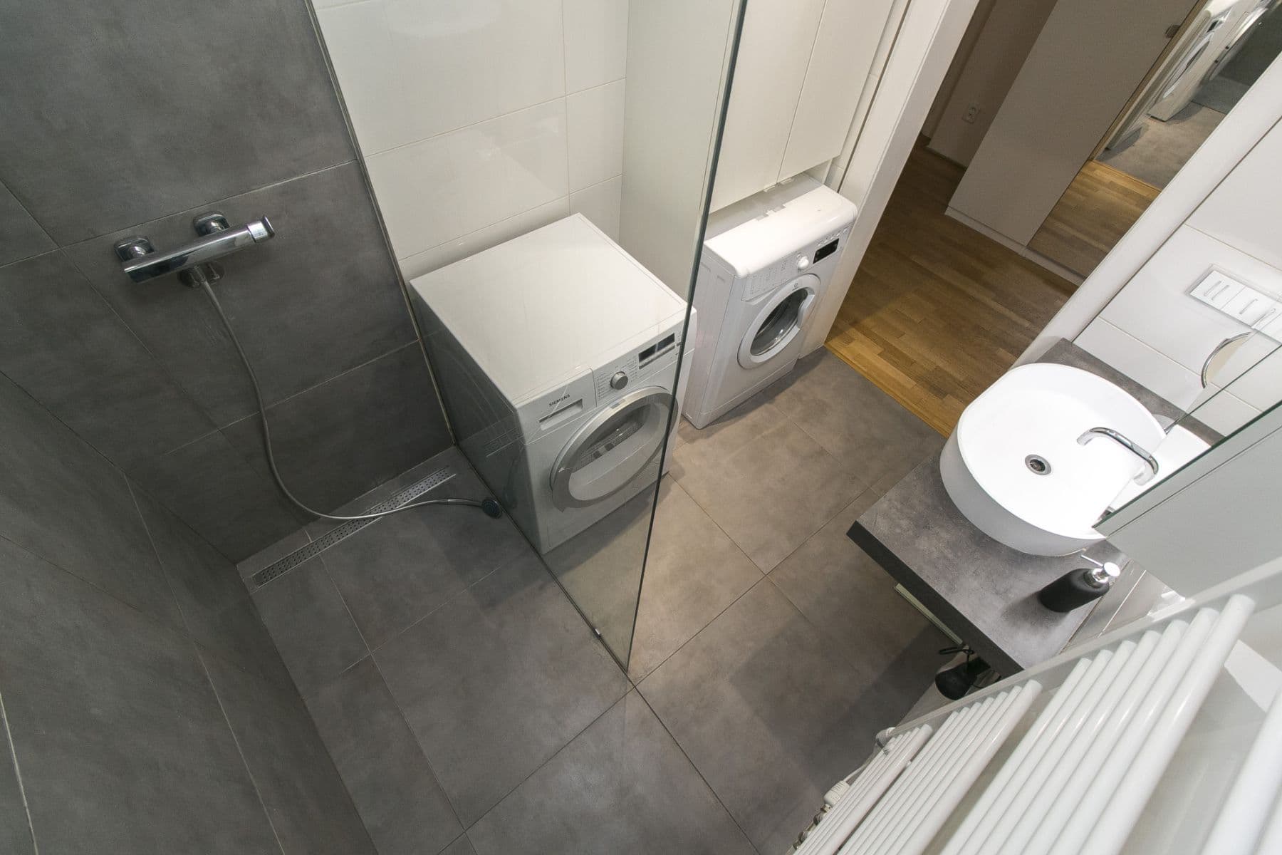 Prenájom bytu 85 m², Chodská, Praha, Praha Prenájom bytu 85 m², Chodská, Praha, Praha