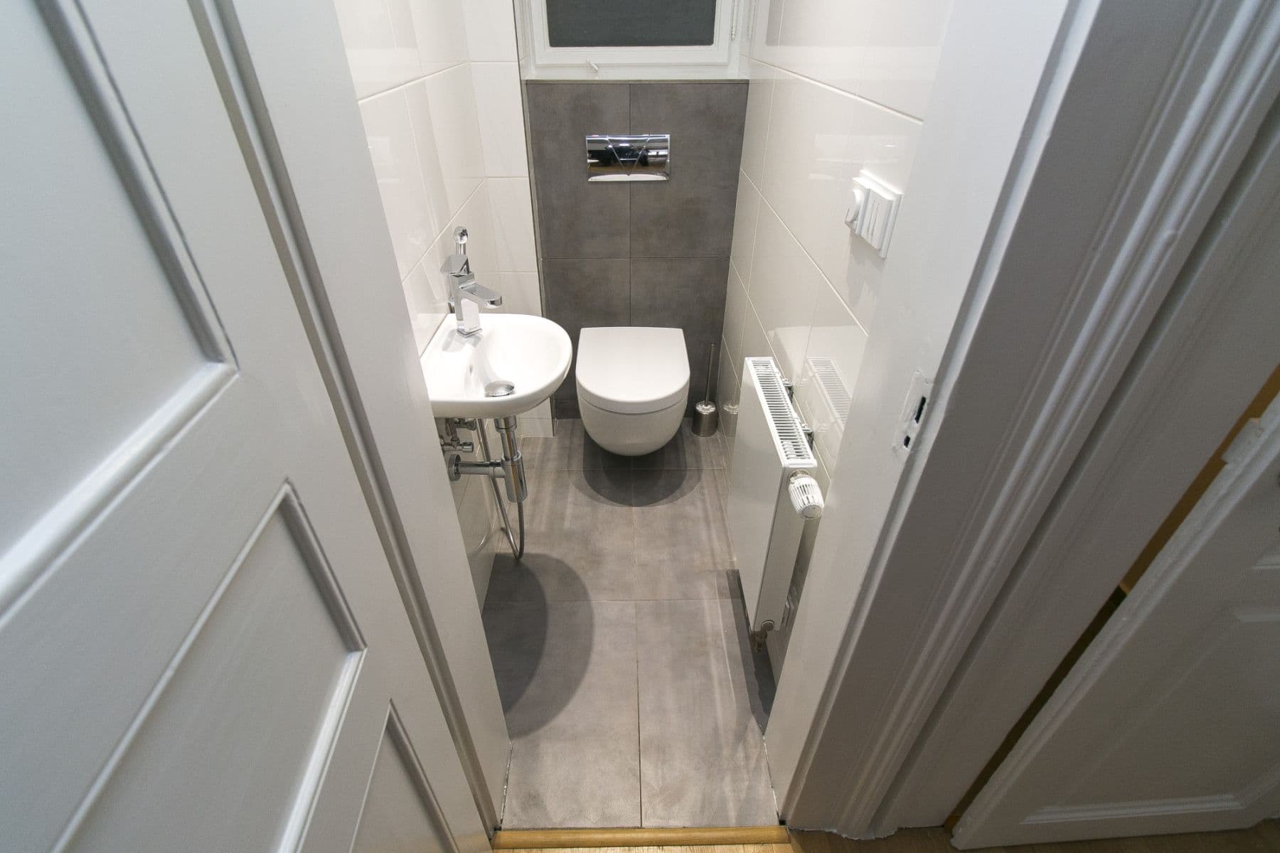 Prenájom bytu 85 m², Chodská, Praha, Praha Prenájom bytu 85 m², Chodská, Praha, Praha