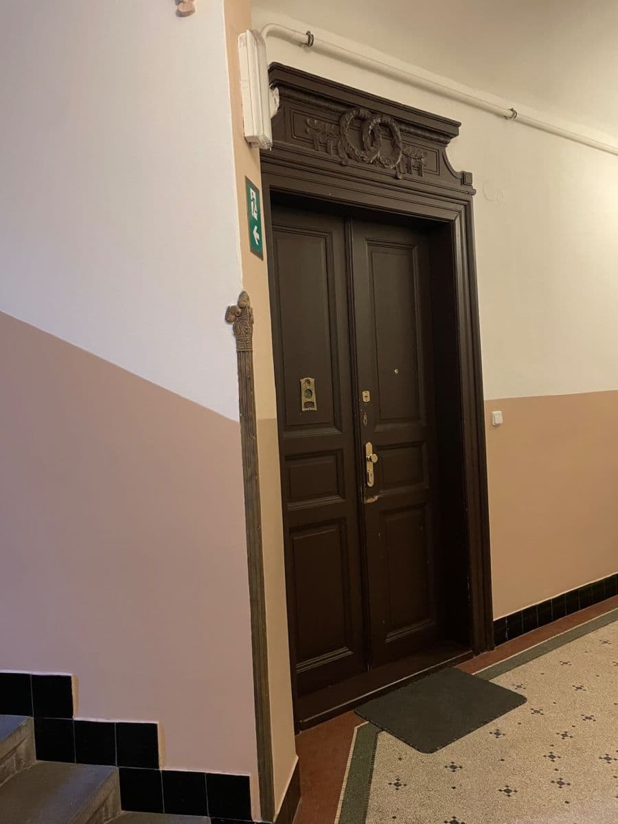 Prenájom bytu 2-izbový 56 m², Kamenická, Praha, Praha Prenájom bytu 2-izbový 56 m², Kamenická, Praha, Praha