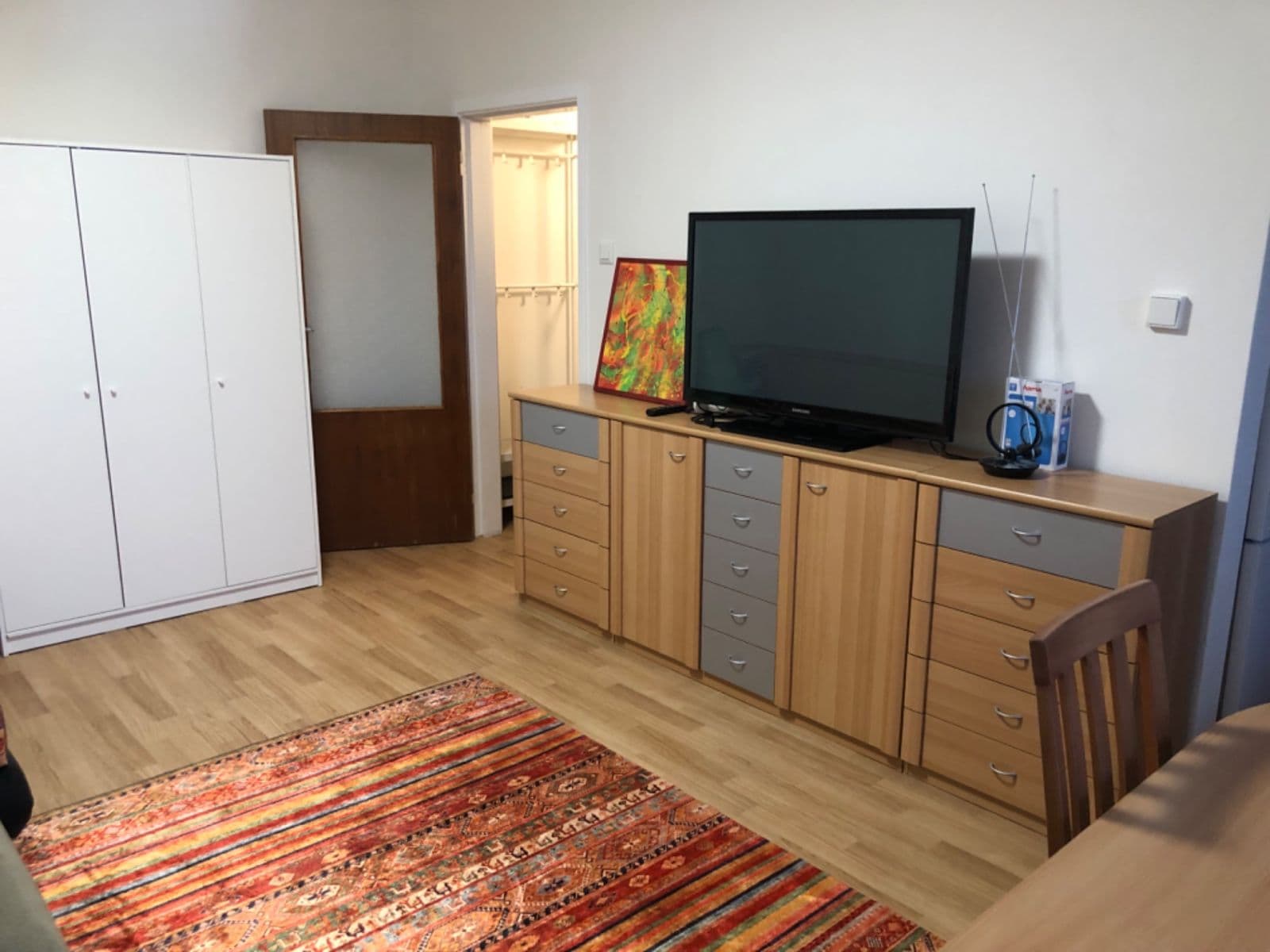Prenájom bytu 1-izbový 40 m², Bujnákova, Dúbravka, Bratislavský kraj Prenájom bytu 1-izbový 40 m², Bujnákova, Dúbravka, Bratislavský kraj