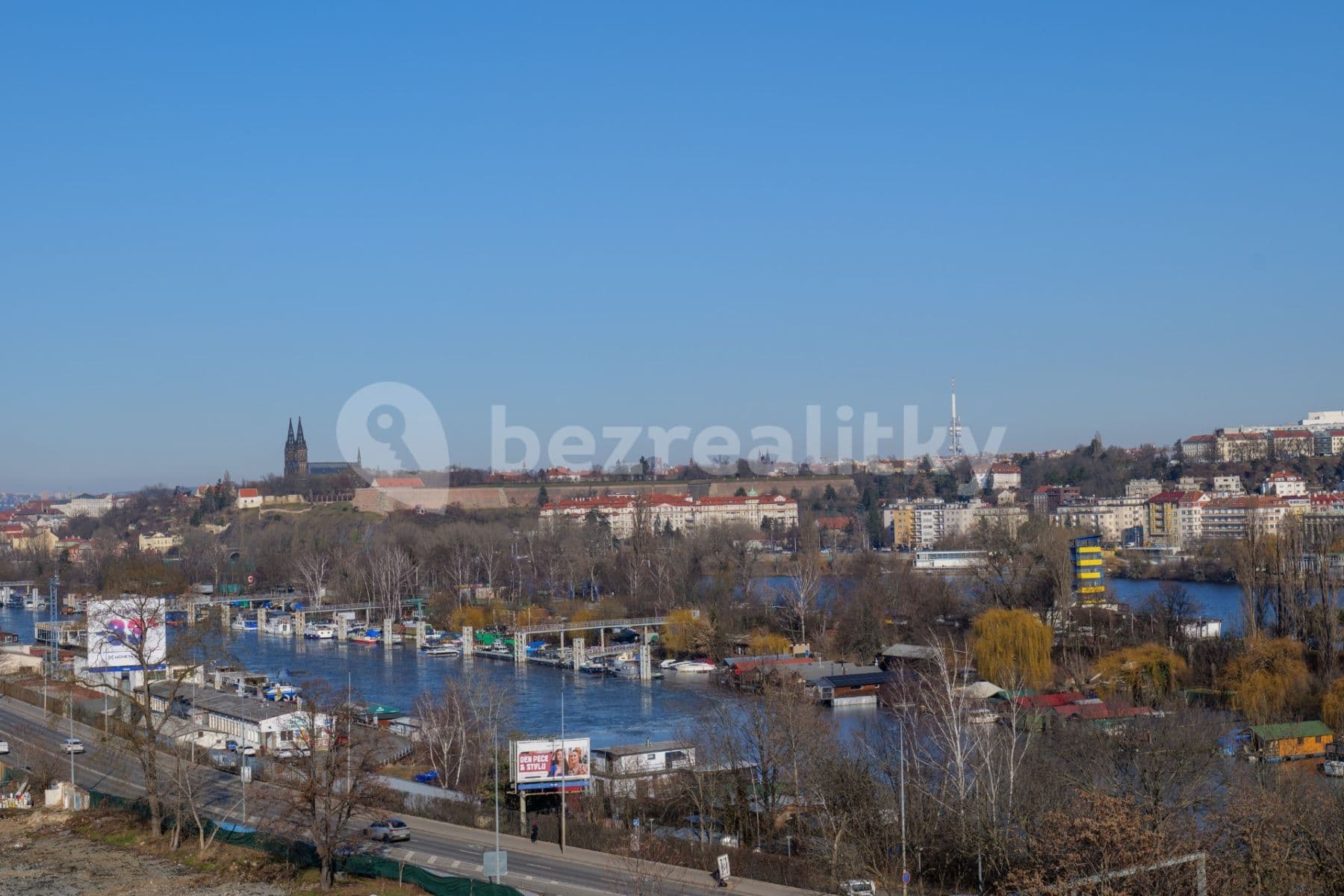 Prenájom bytu 1-izbový 34 m², U Lihovaru, Praha, Praha Prenájom bytu 1-izbový 34 m², U Lihovaru, Praha, Praha